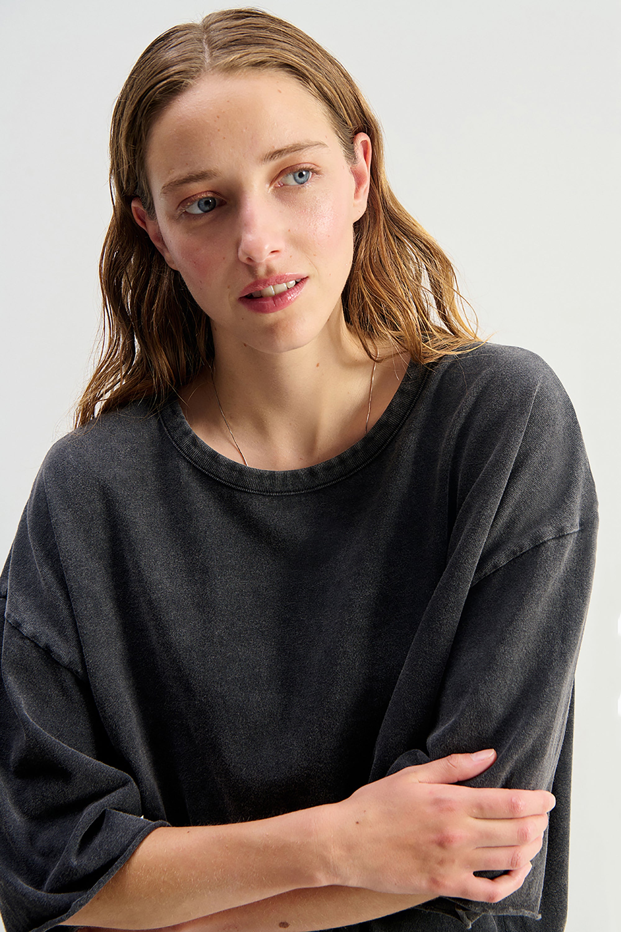 Afoma Long T-Shirt - Vintage Darkness