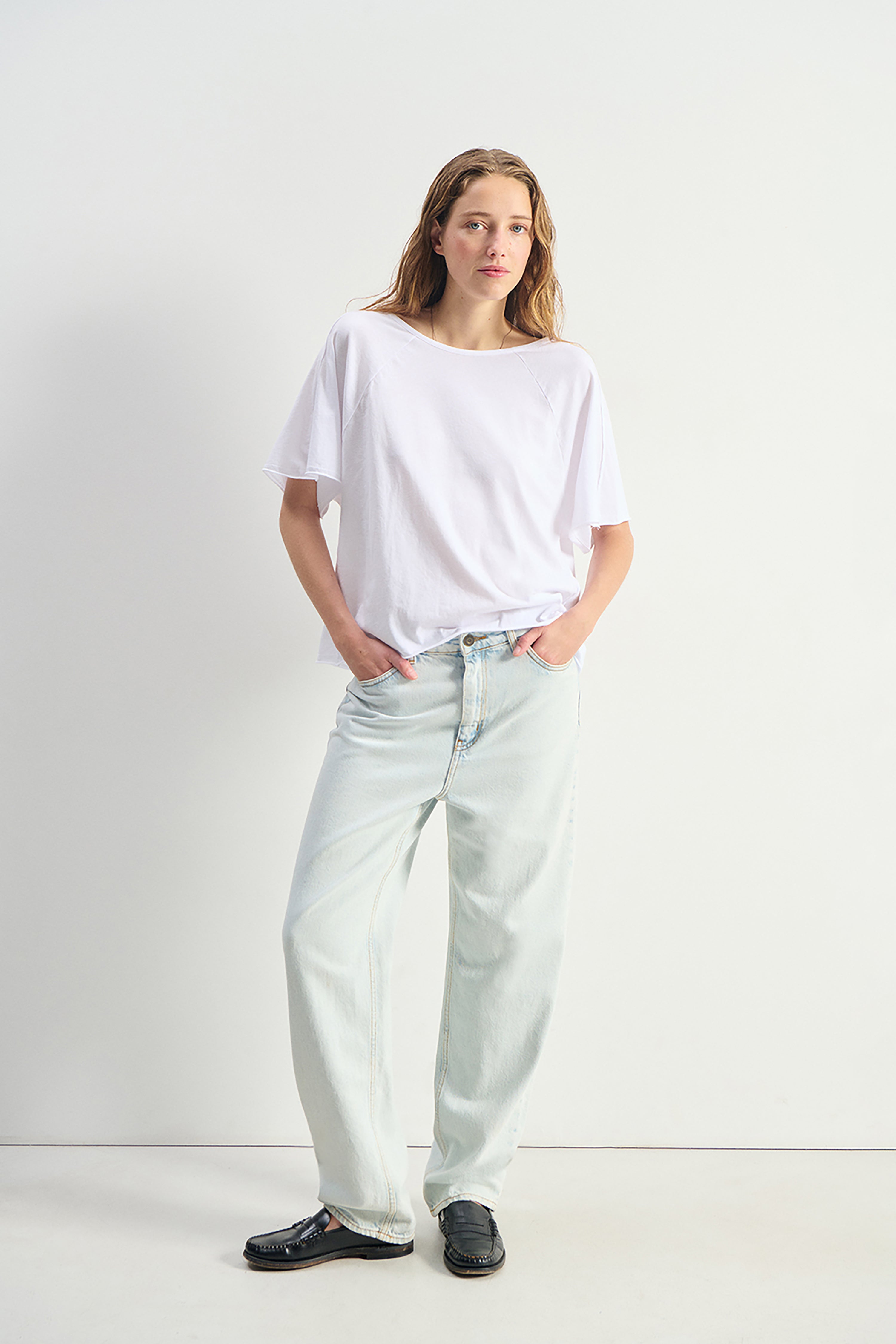 Apoly T-Shirt Boat Neck - White