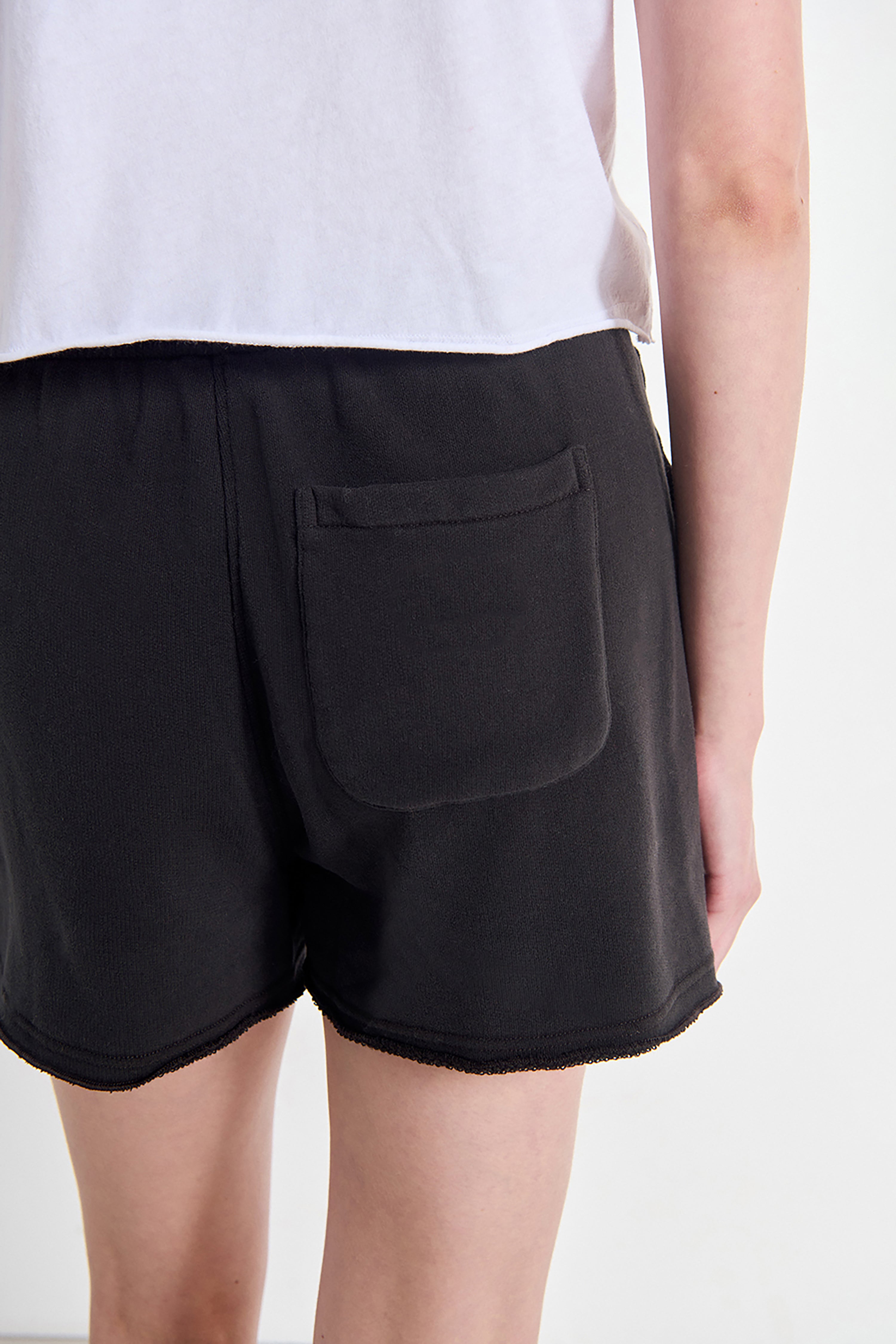 Atubay Shorts - Darkness