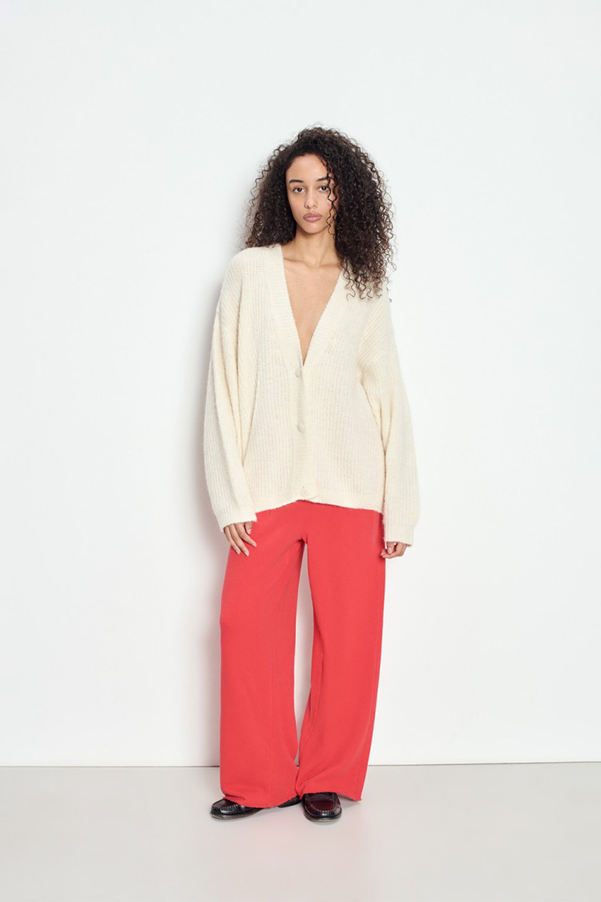 East Button V-Neck Cardigan - Pearl Melange