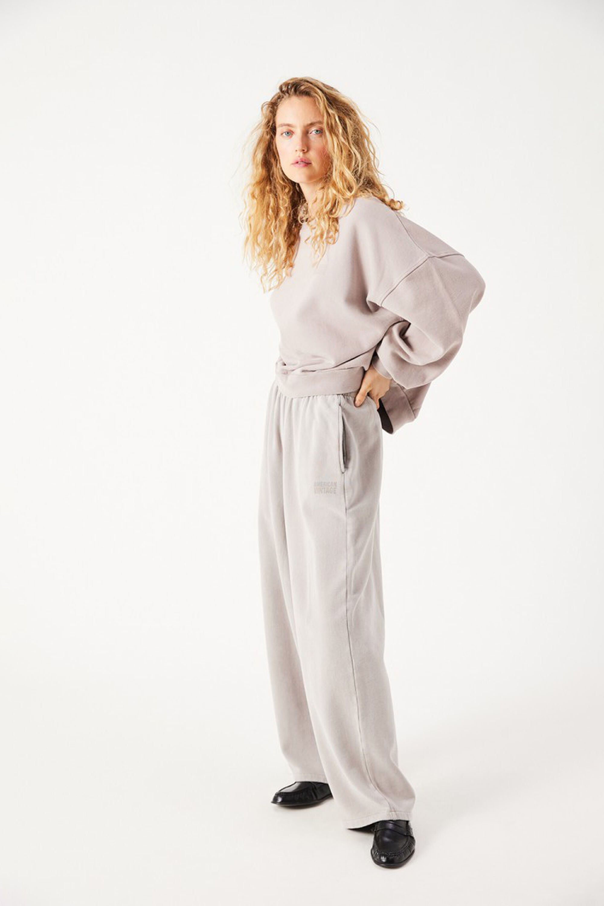 Jitbay Sweatshirt - Vintage Foggy