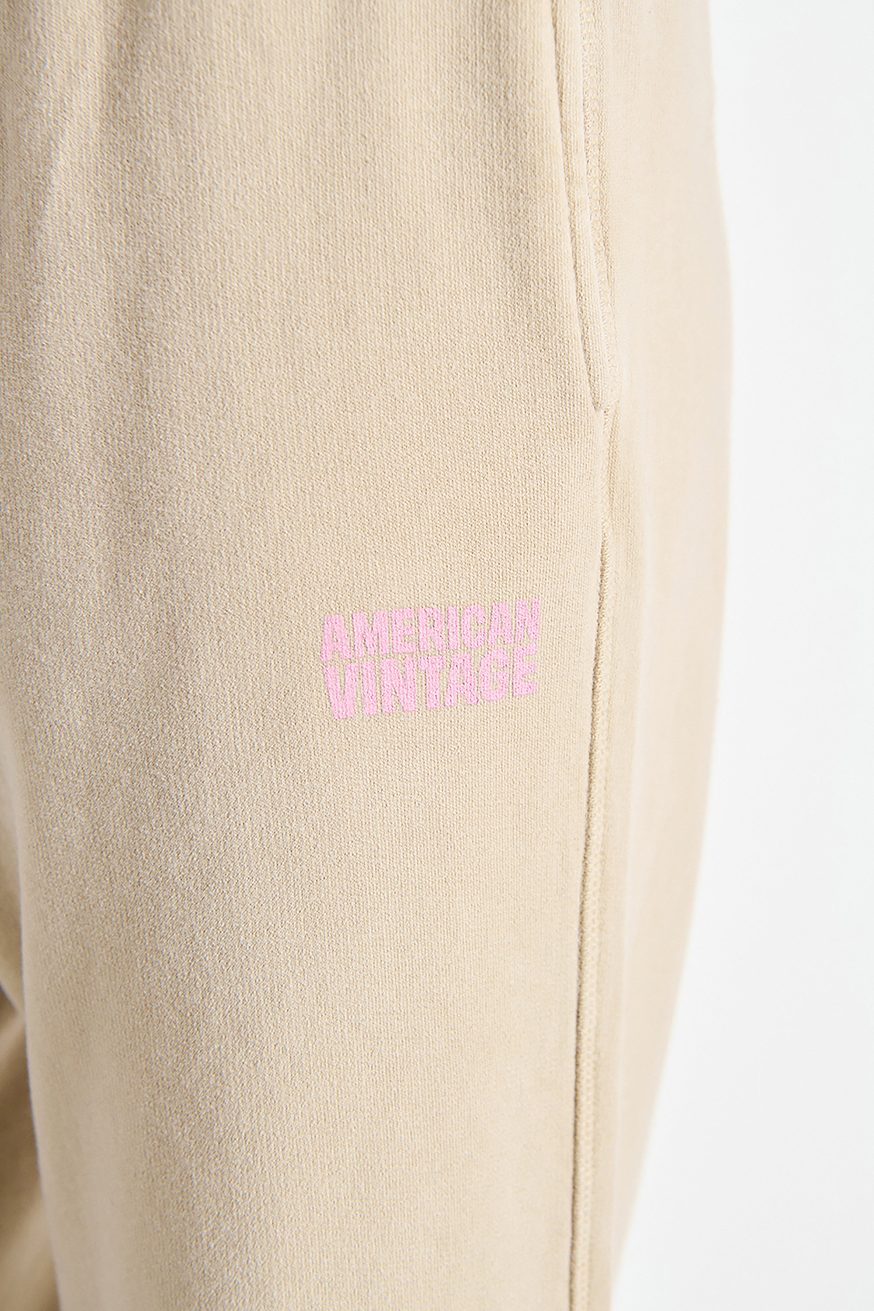 Plizzy Joggers - Vintage Dune