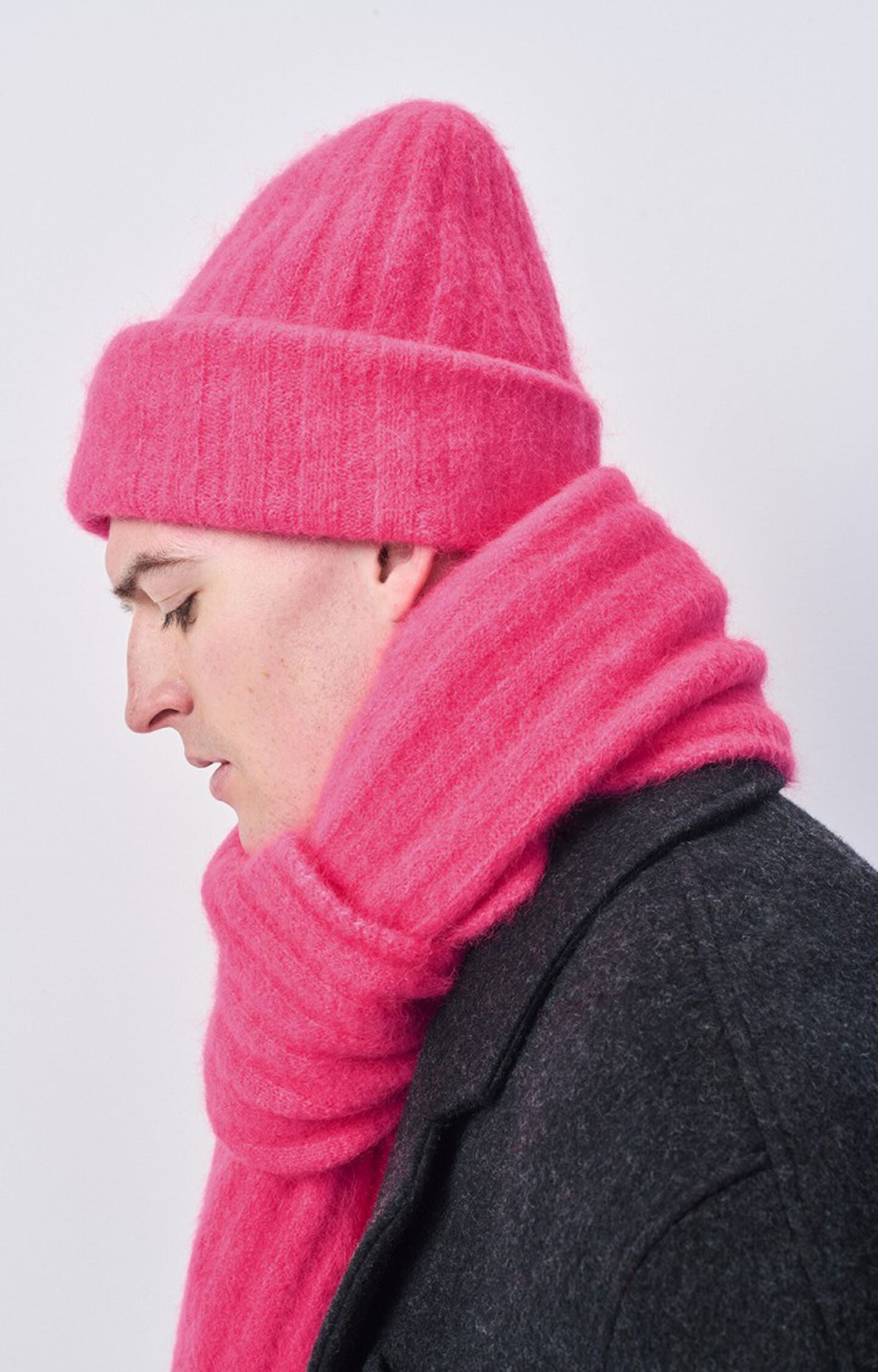 Vitow Beanie - Neon Pink Melange