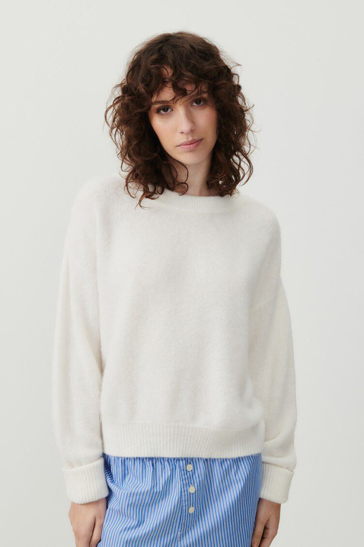 Vitow Jumper - White