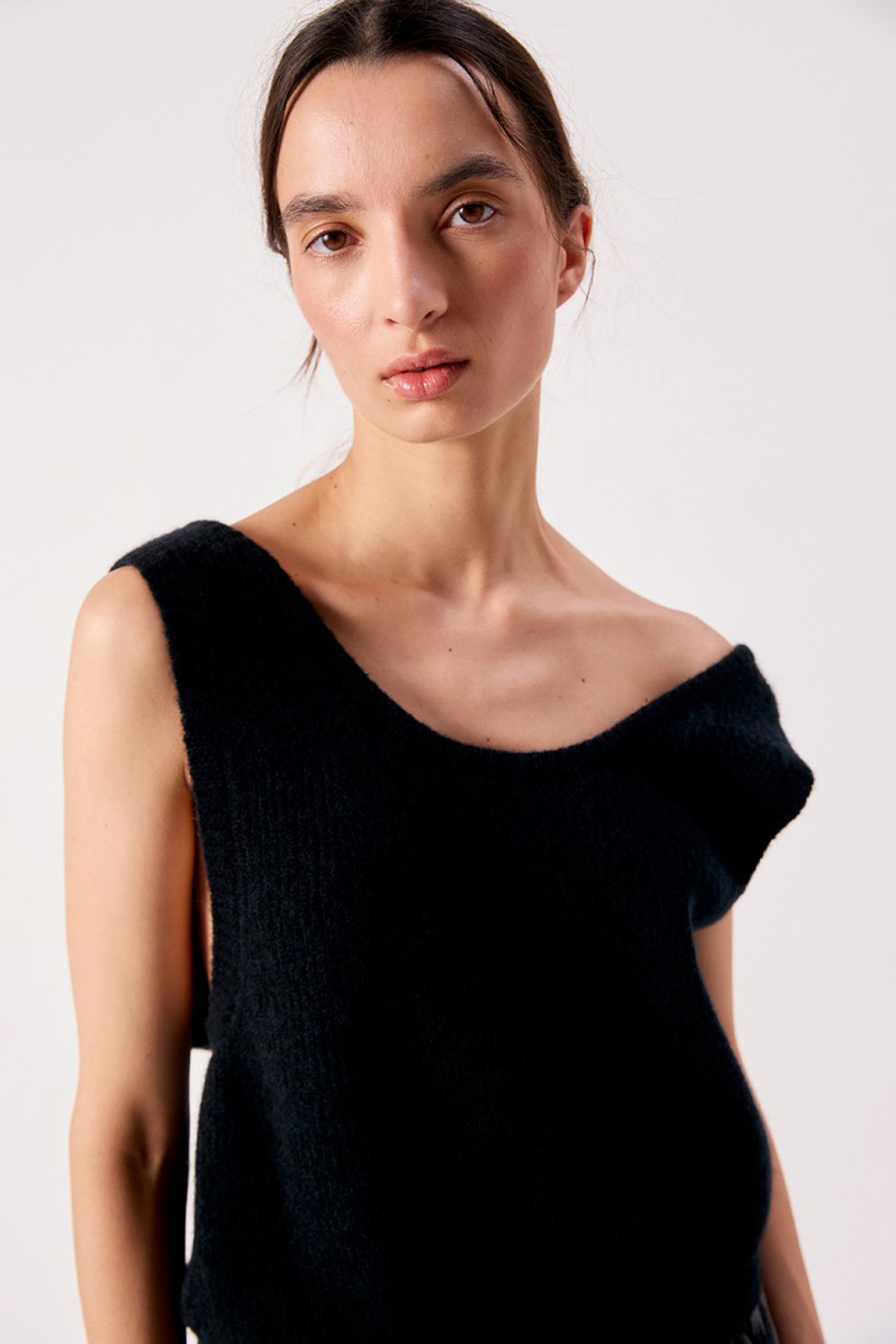 Vitow Top - Black