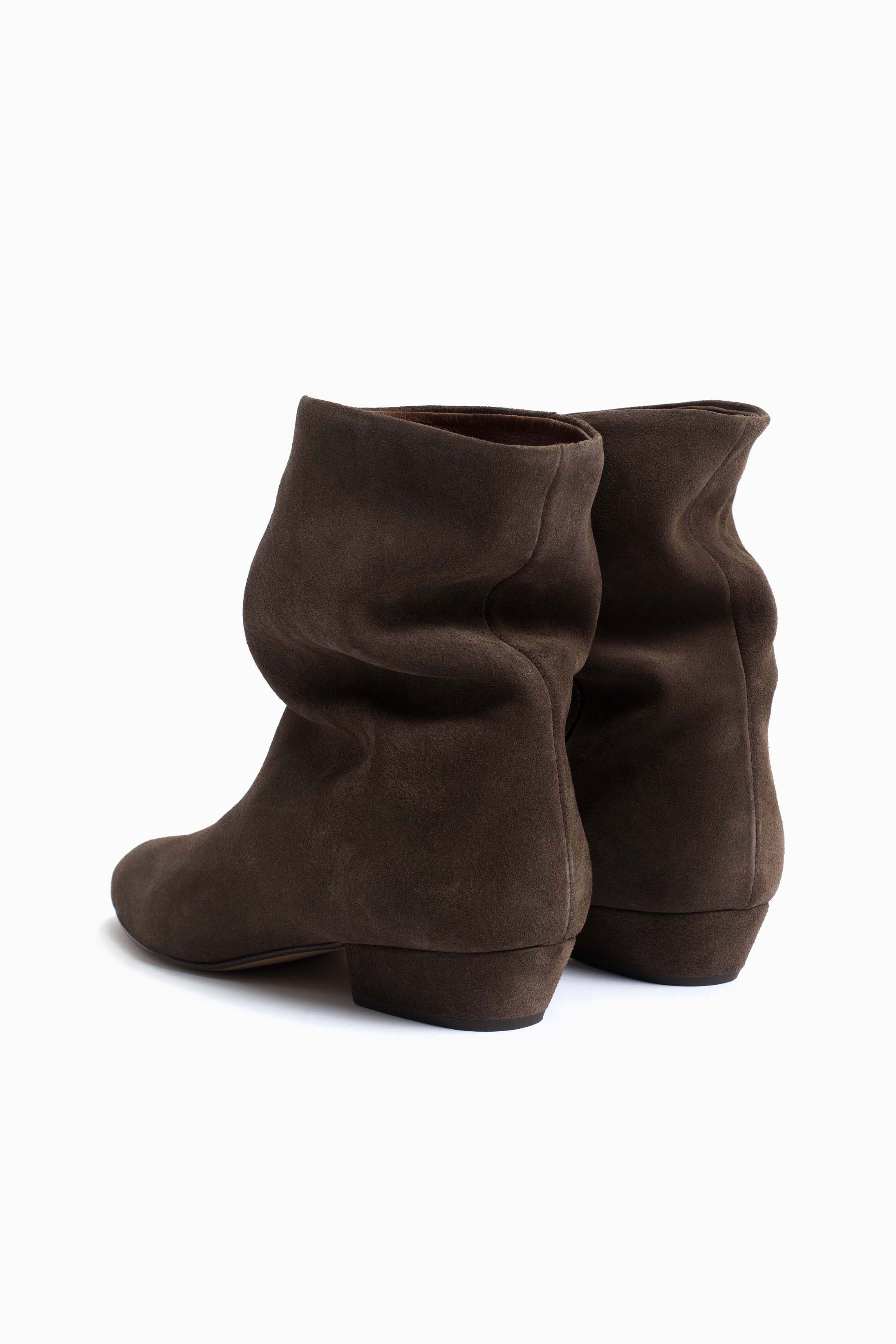Vully 20 Boot - Suede Coffee Brown