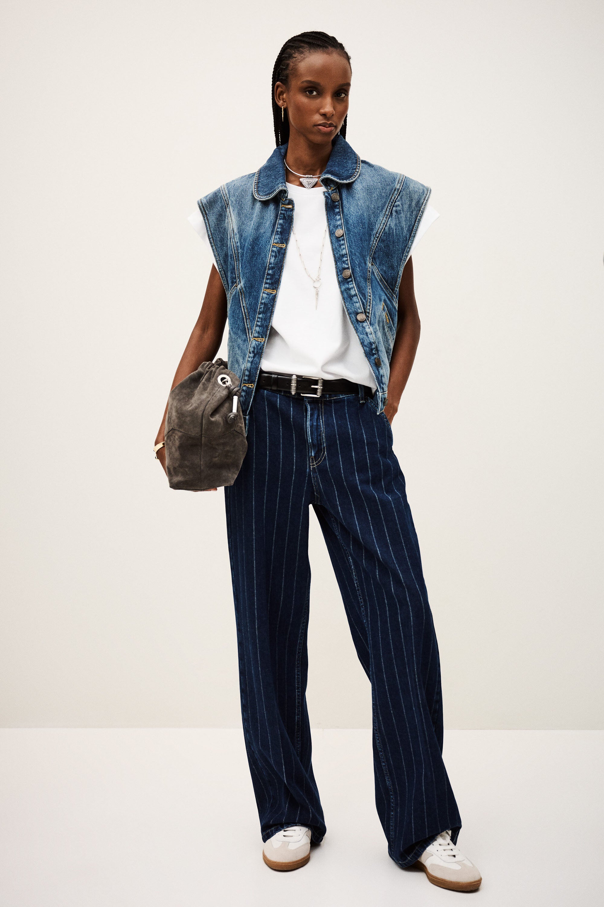 Max Sleeveless Jacket - Light Used Blue