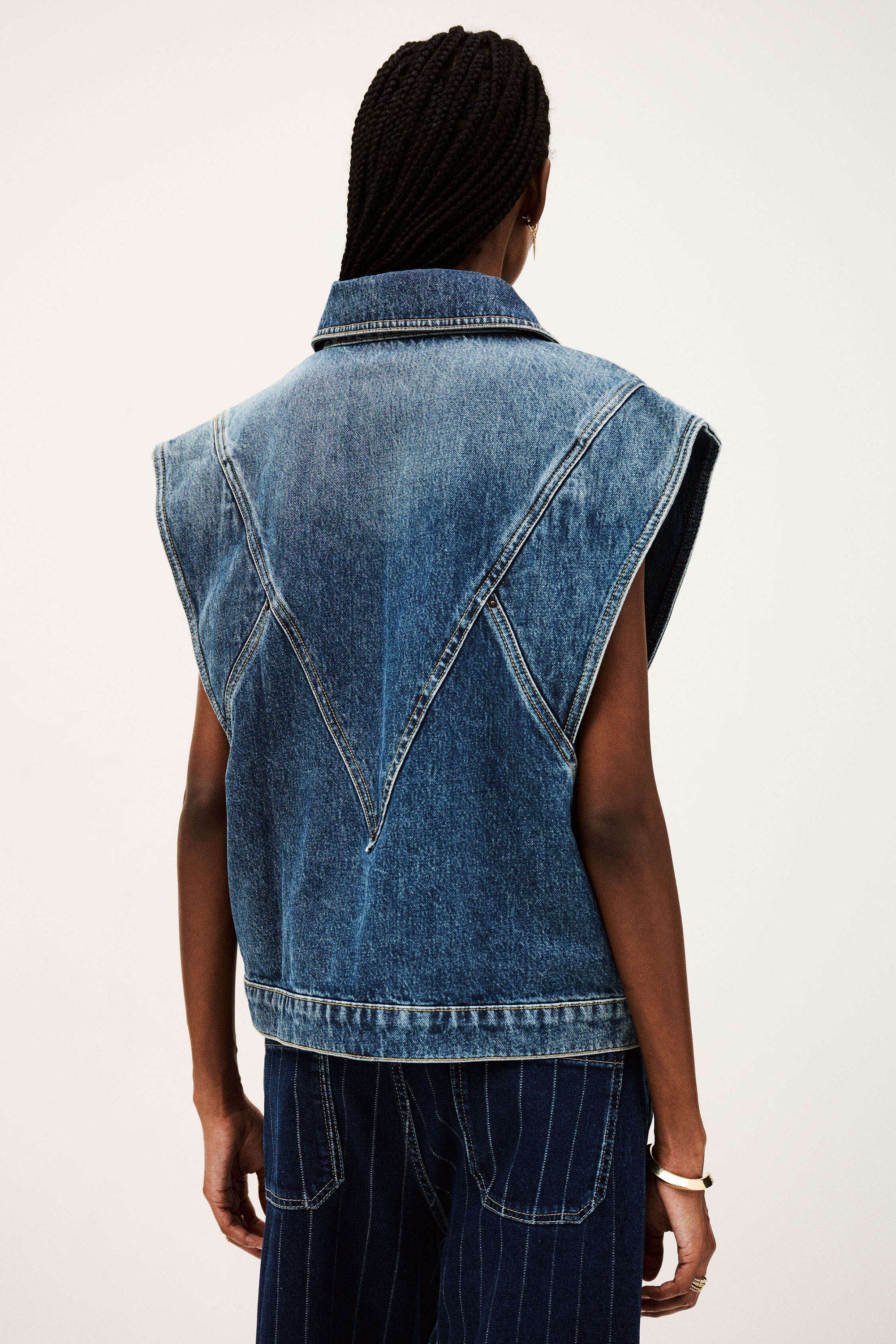 Max Sleeveless Jacket - Light Used Blue