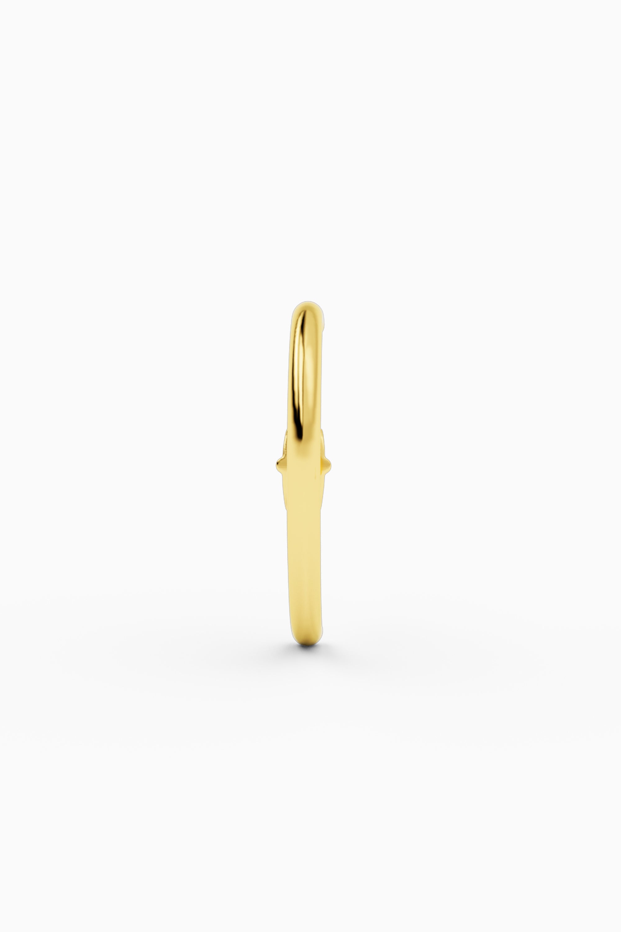 Hug Ear Stud - Gold