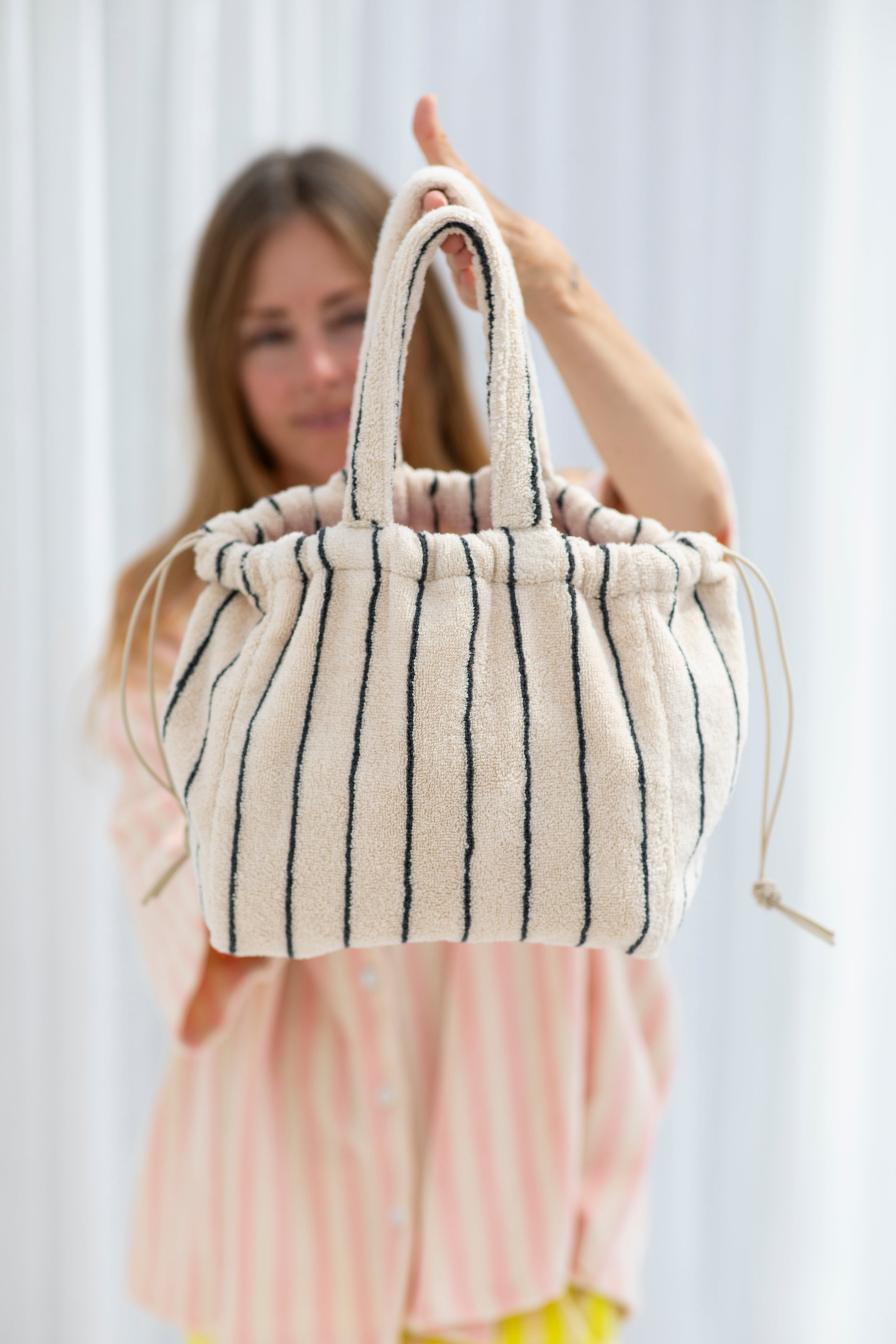  Naram Handbag Small - Creme & Ink - RUM Amsterdam