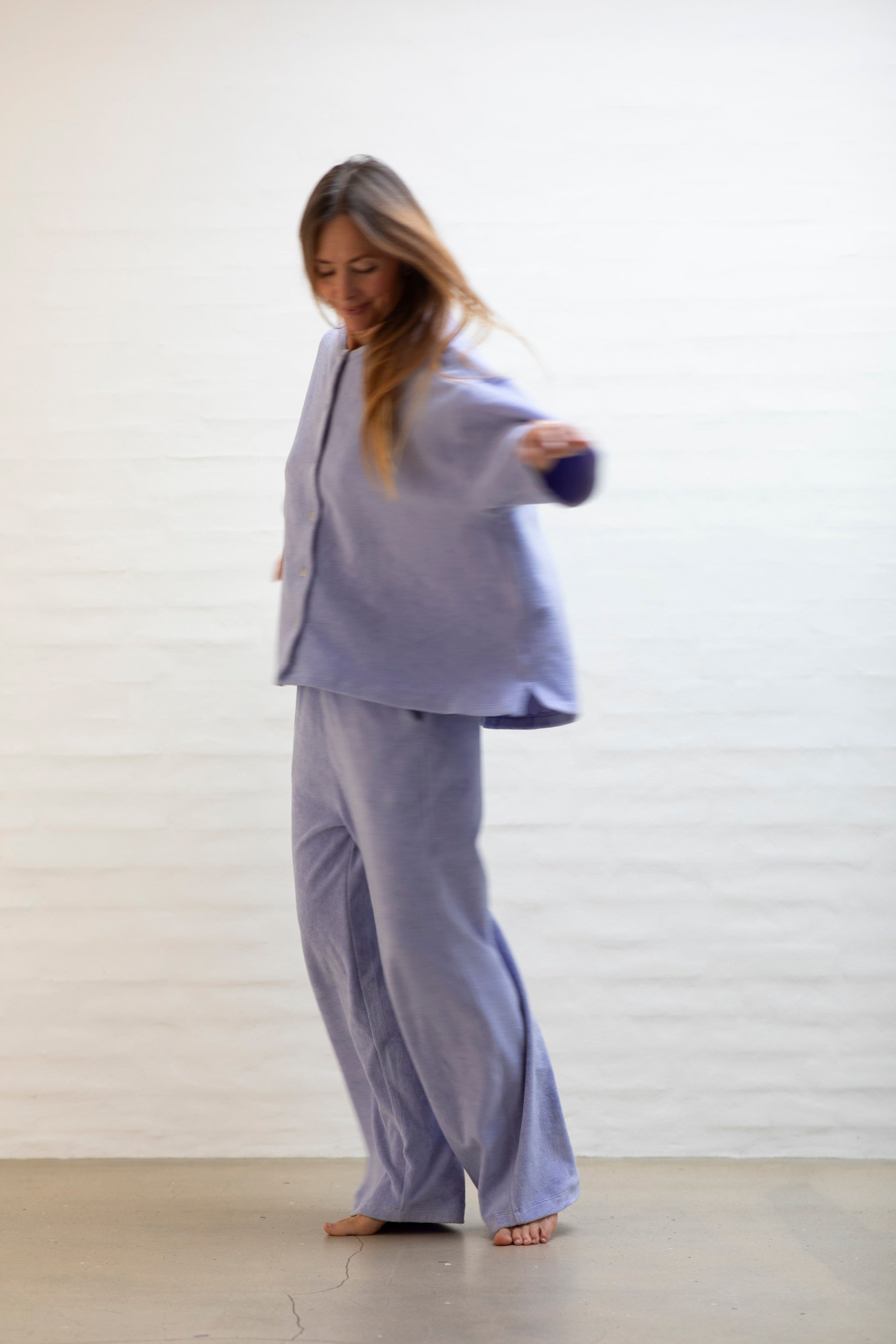 Naram Oversized Shirt - Lavender Blue - RUM Amsterdam