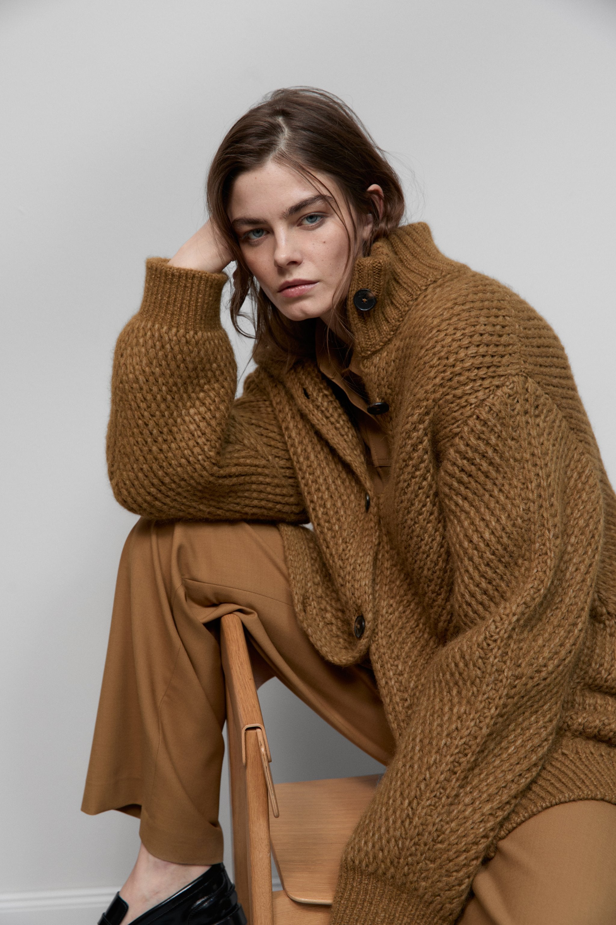 Closed Cardigan Long Sleeve - Tullamore Brown - RUM Amsterdam