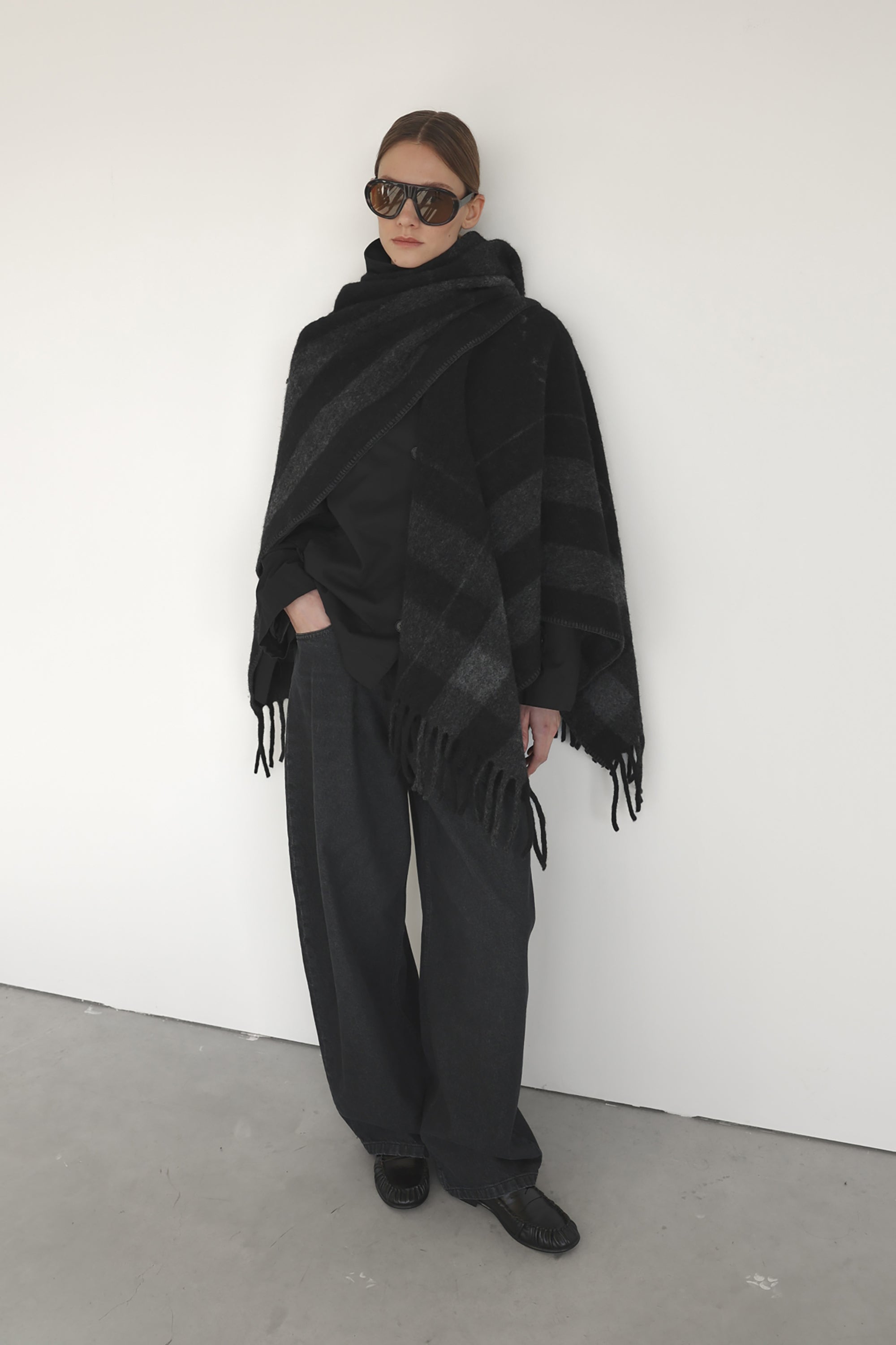 Rhea Scarf - Black Check
