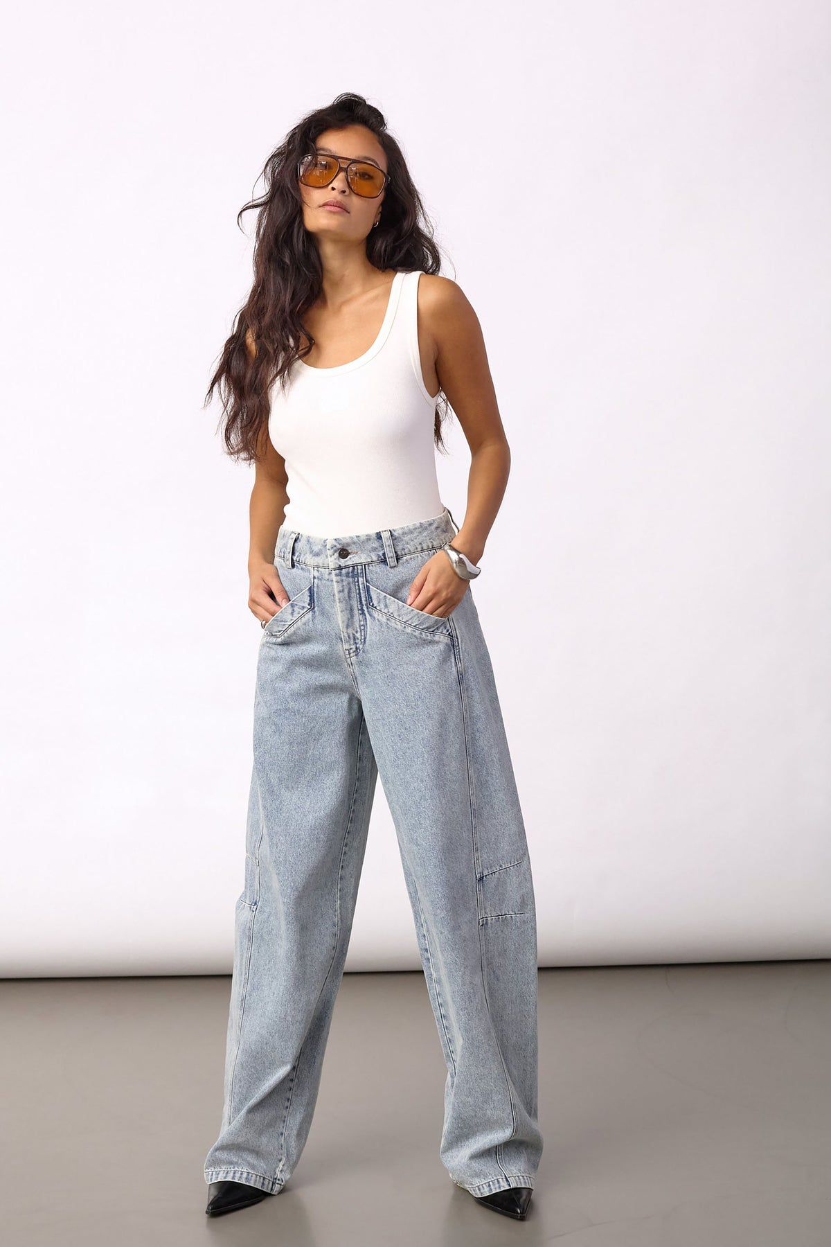 Jackson Barrel Jeans - Bleach Denim