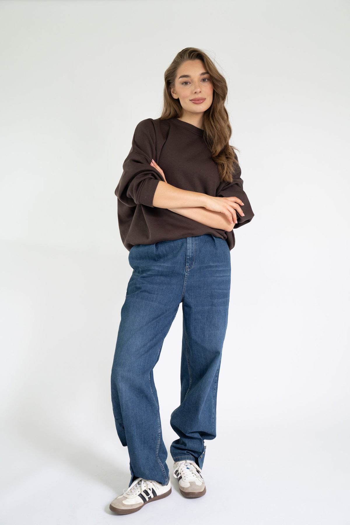 Monchou Sweatshirt - Brown