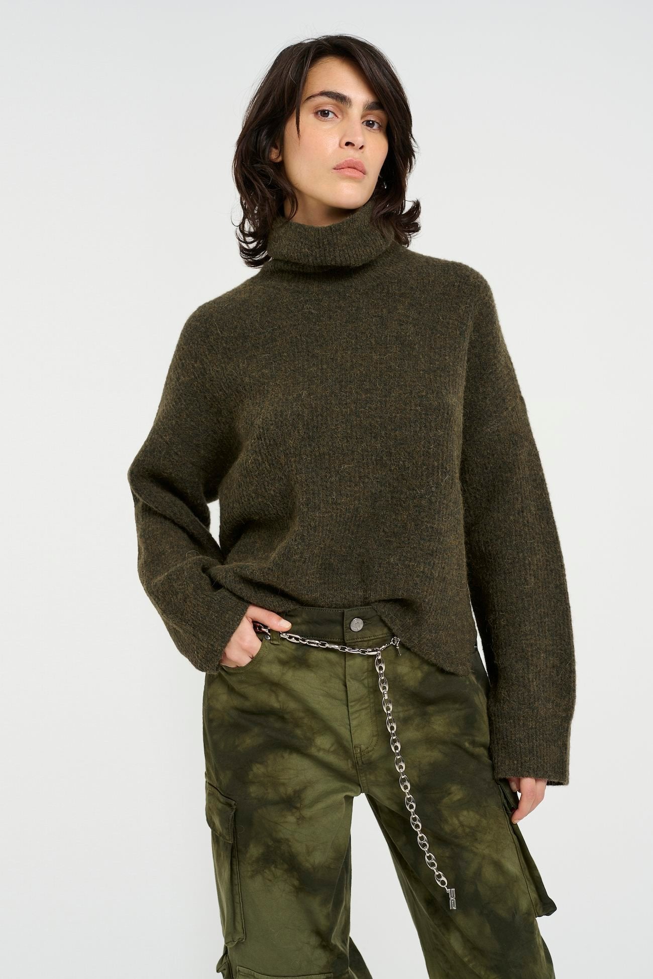  Alpha Rollneck Pullover - Olive Melange - RUM Amsterdam