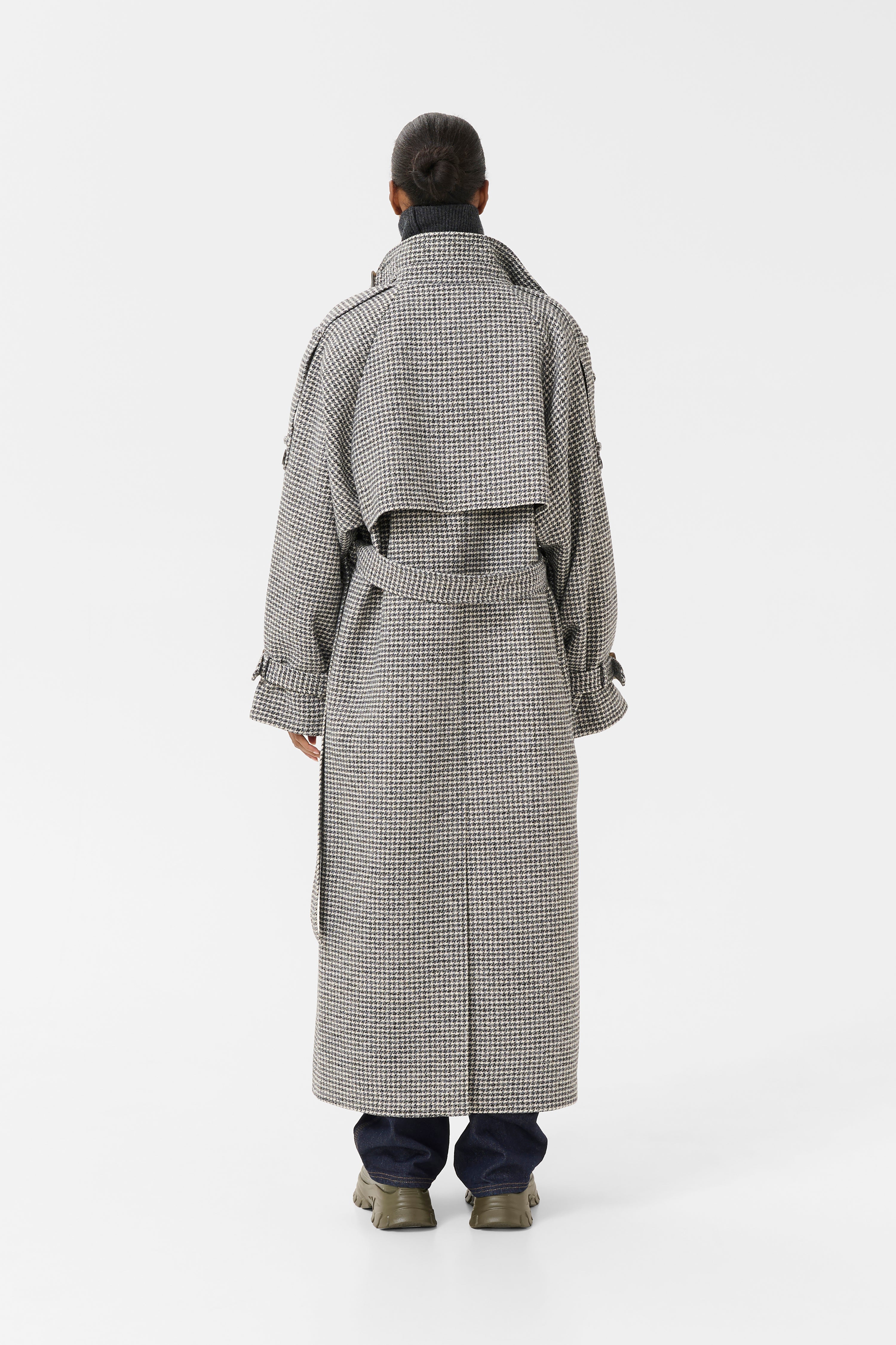  Avic Coat - Black / White Houndstooth - RUM Amsterdam