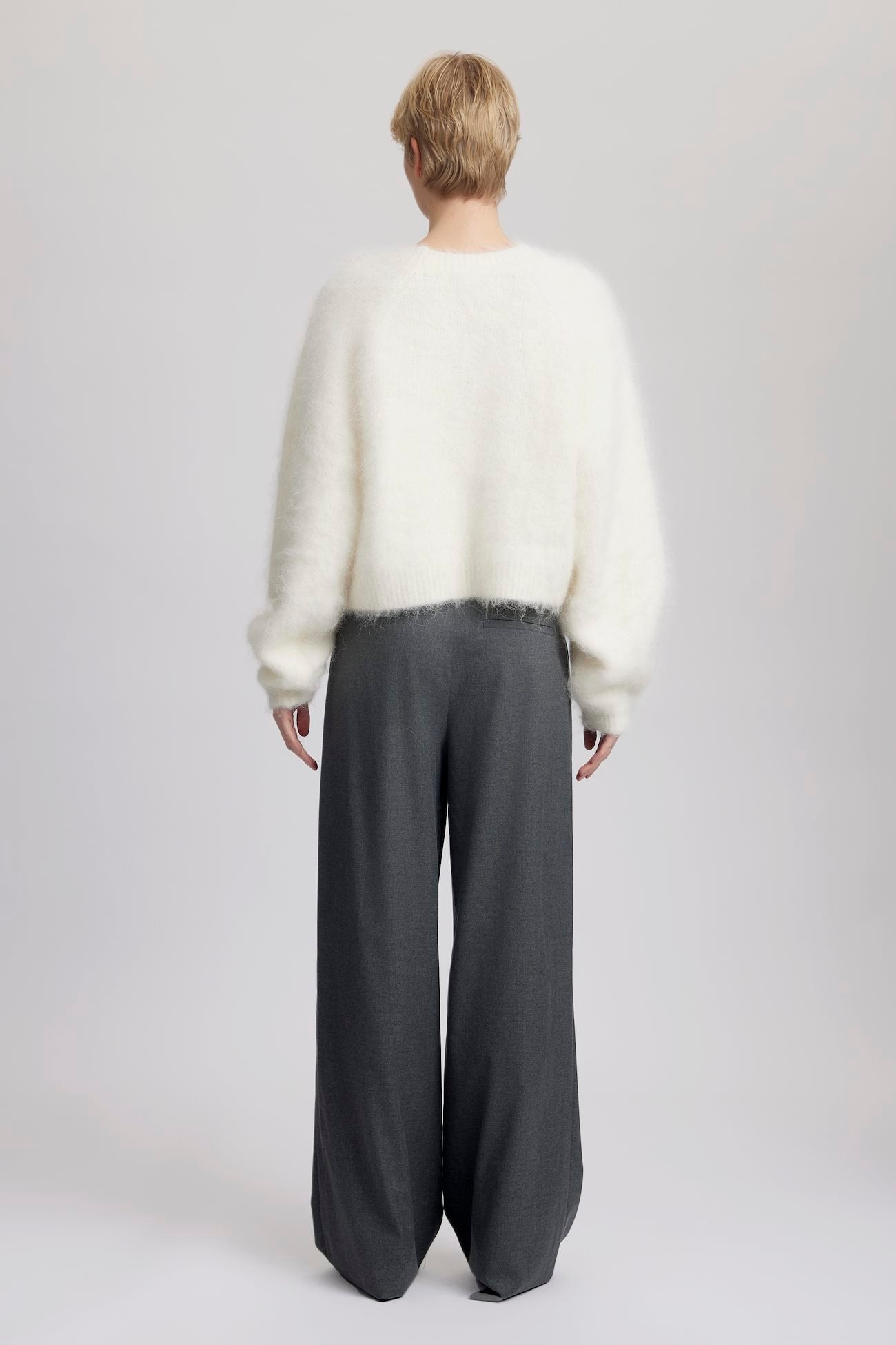 Gestuz Paula Melange MW Wide Pants - Dark Grey Melange - RUM Amsterdam