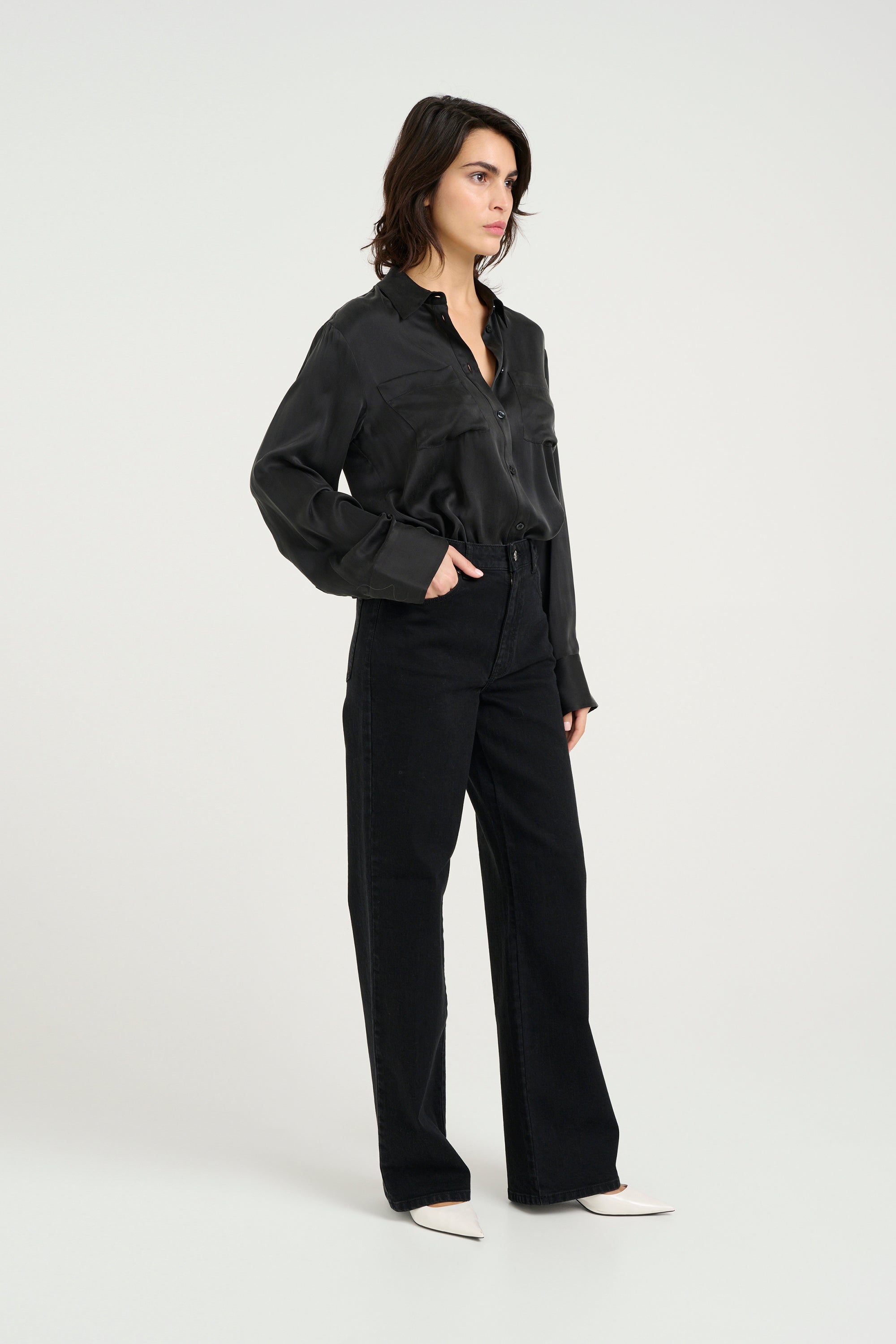  Silke Shirt - Black - RUM Amsterdam