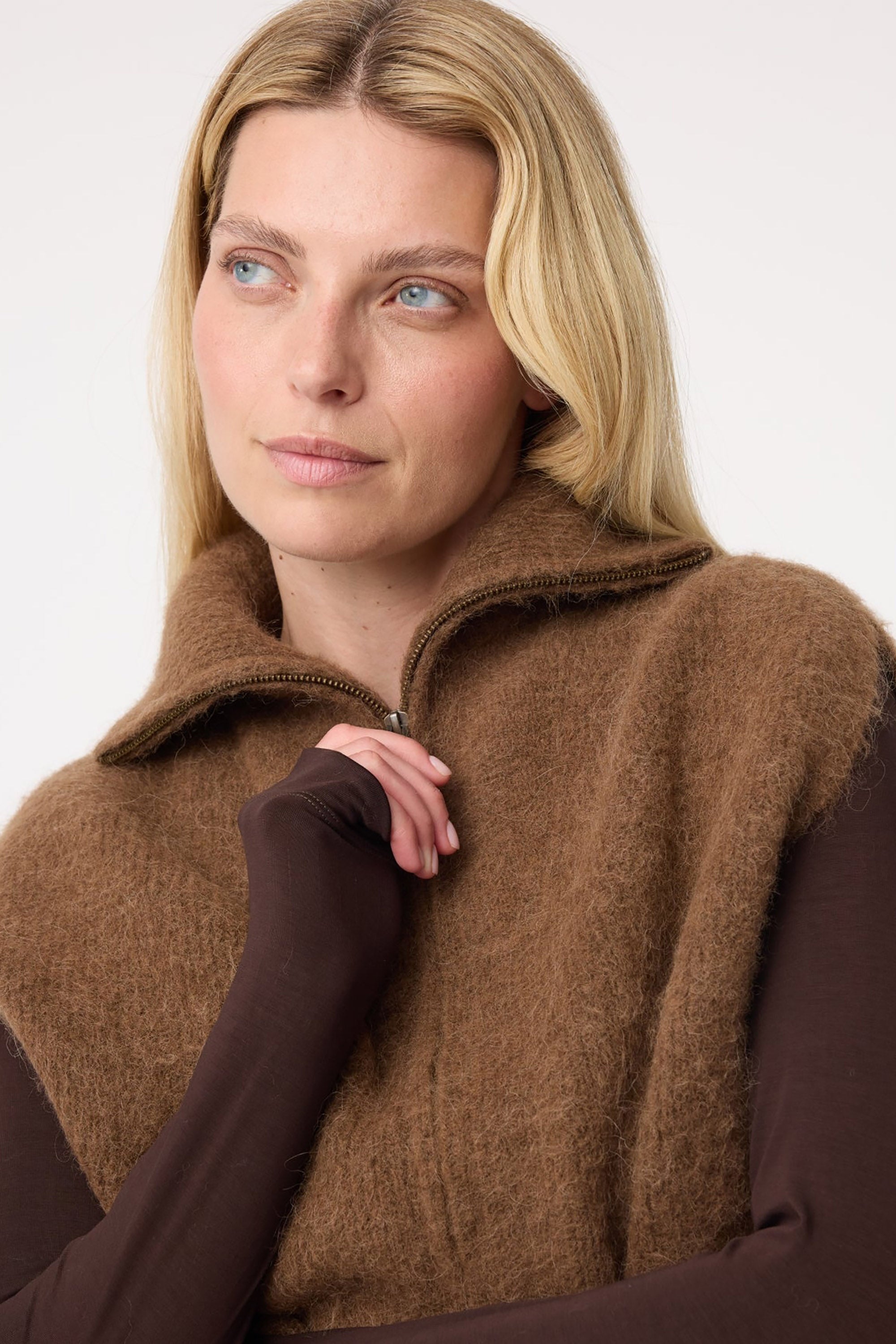 Manny Cardigan - Mid Brown