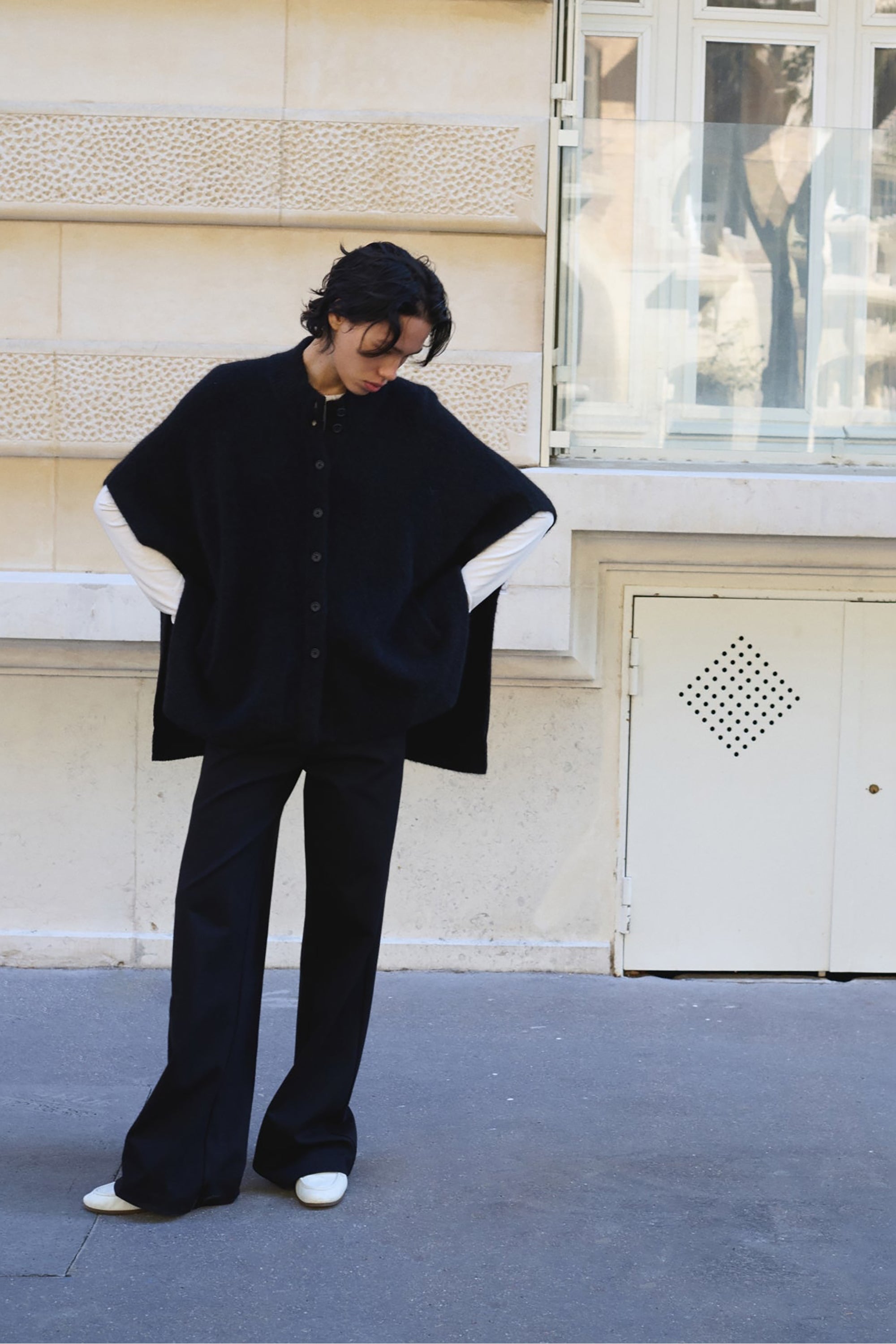 Pleunie Poncho - Black