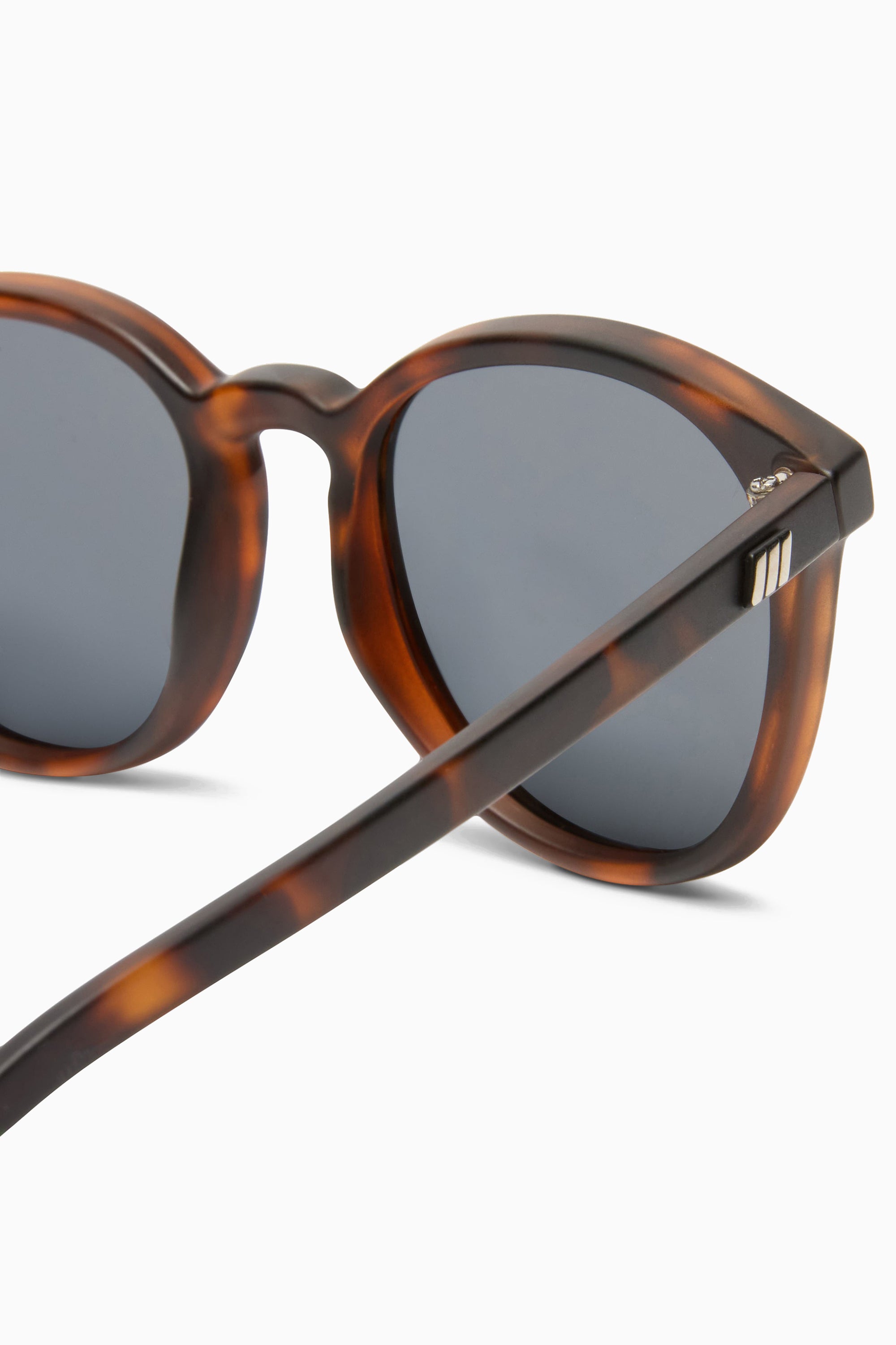 Bandwagon Sunglasses - Matte Tort *Polarized*