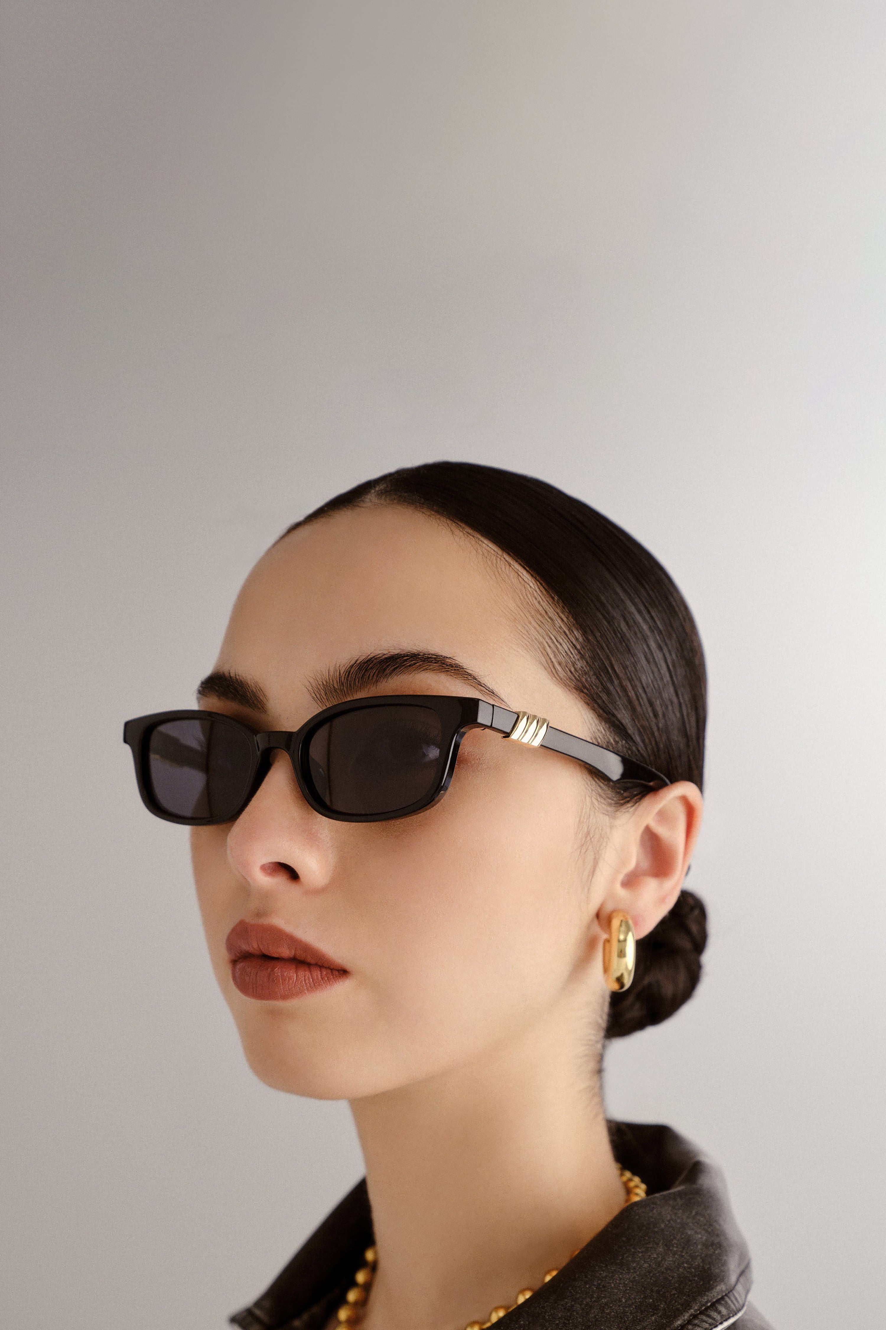 Confidential Sunglasses - Black