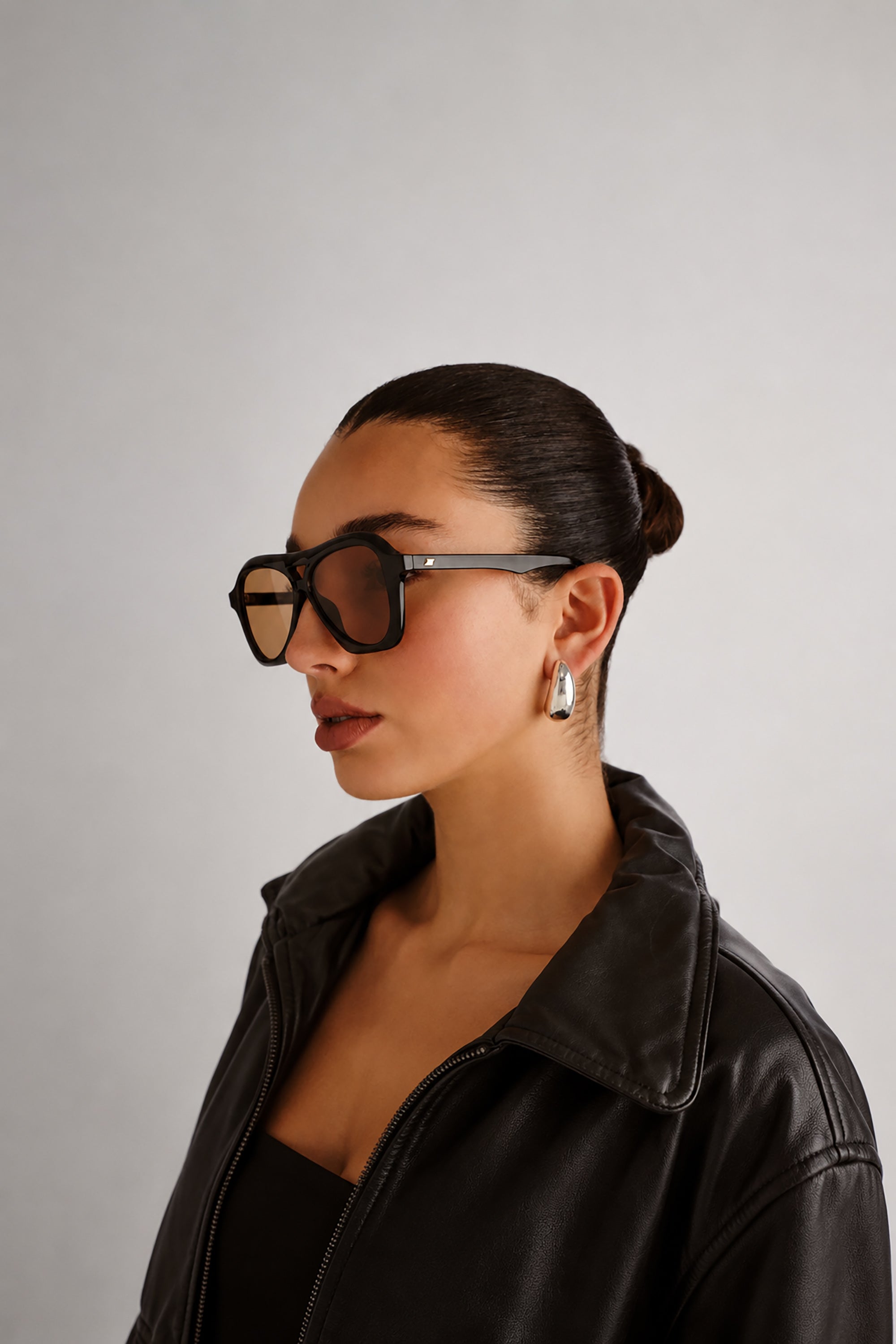 Drizzle Sunglasses - Black w/ Light Brown Mono