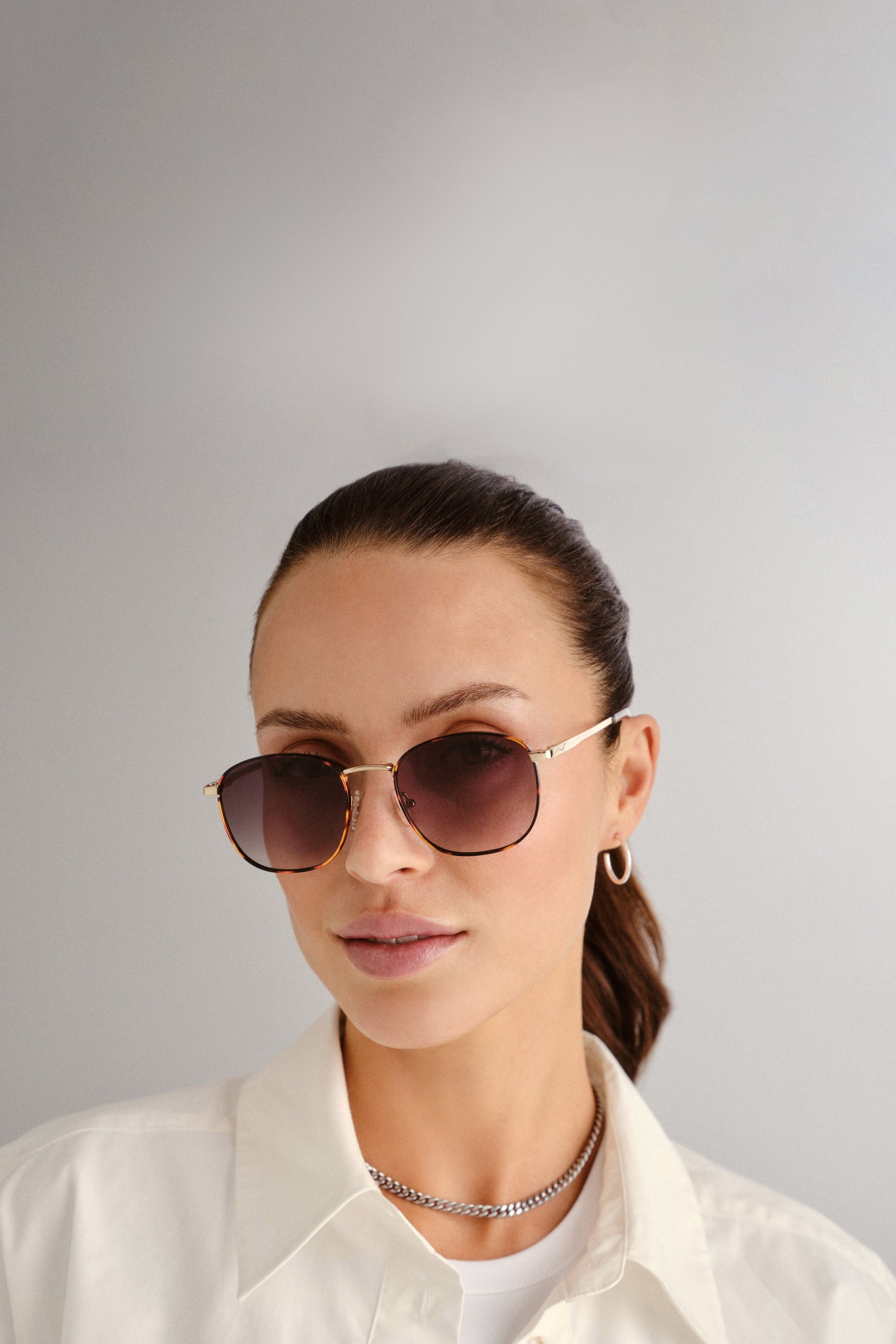 Neptune Deux Sunglasses - Bright Gold / Tort