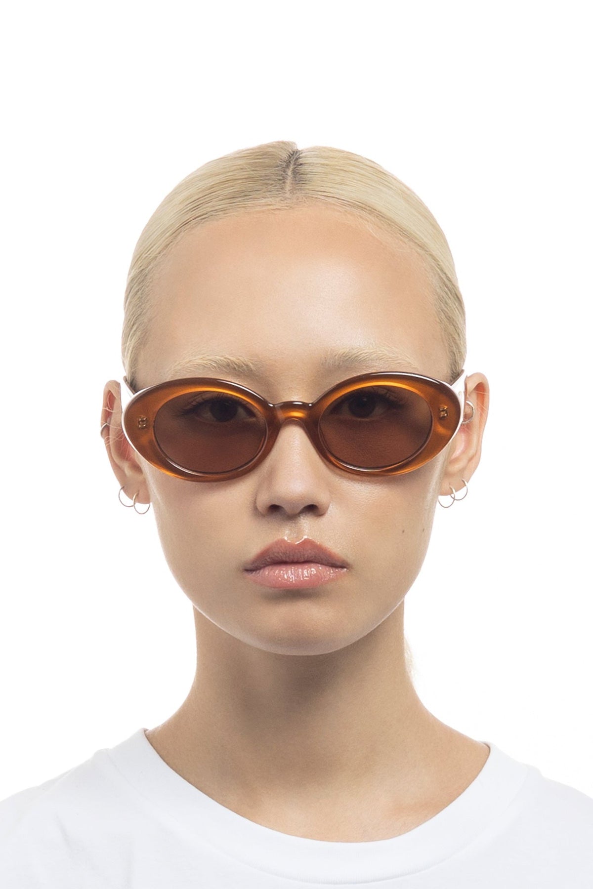 Nouveau Vie Sunglasses - Caramel