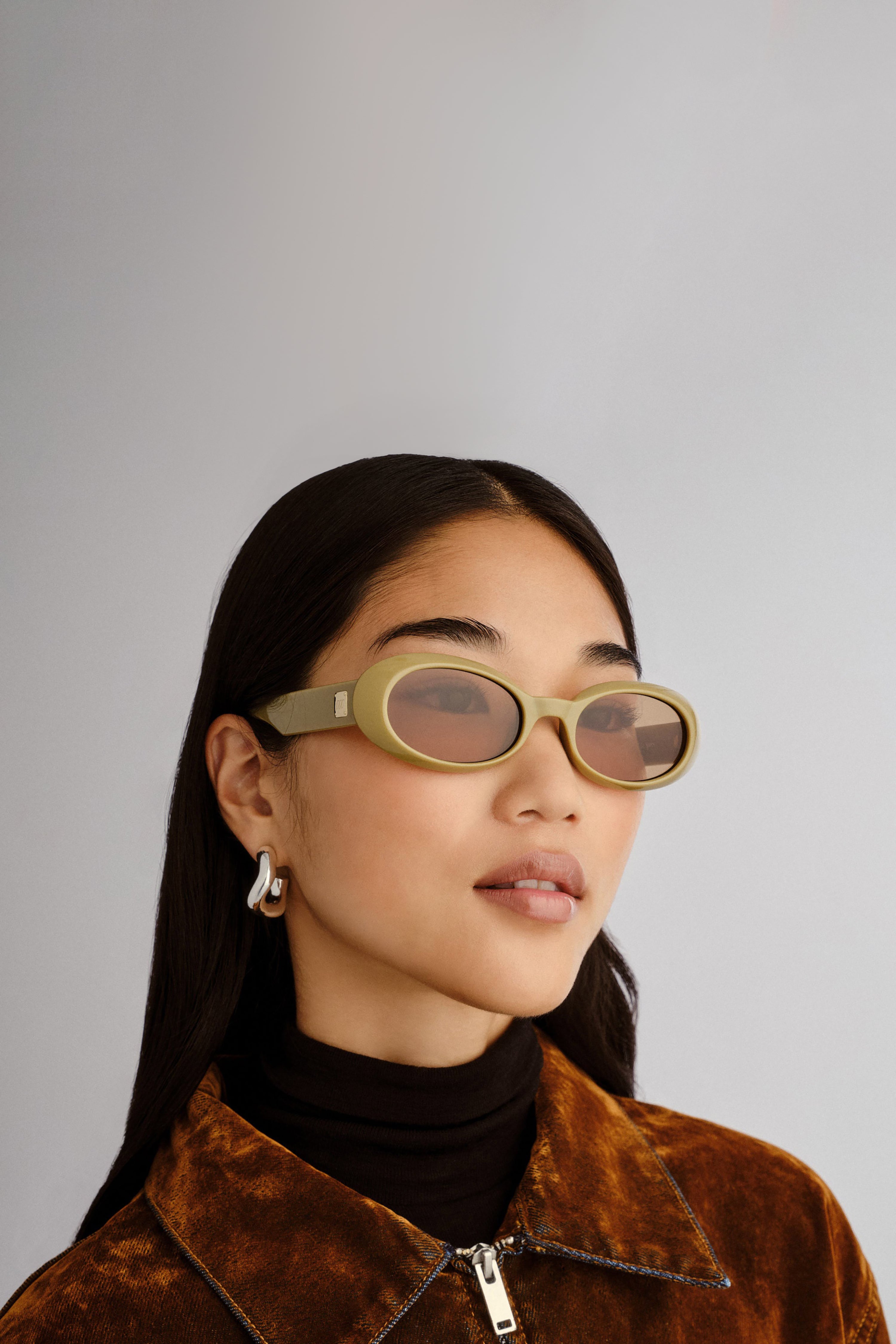 Work It! Sunglasses - Biscotti