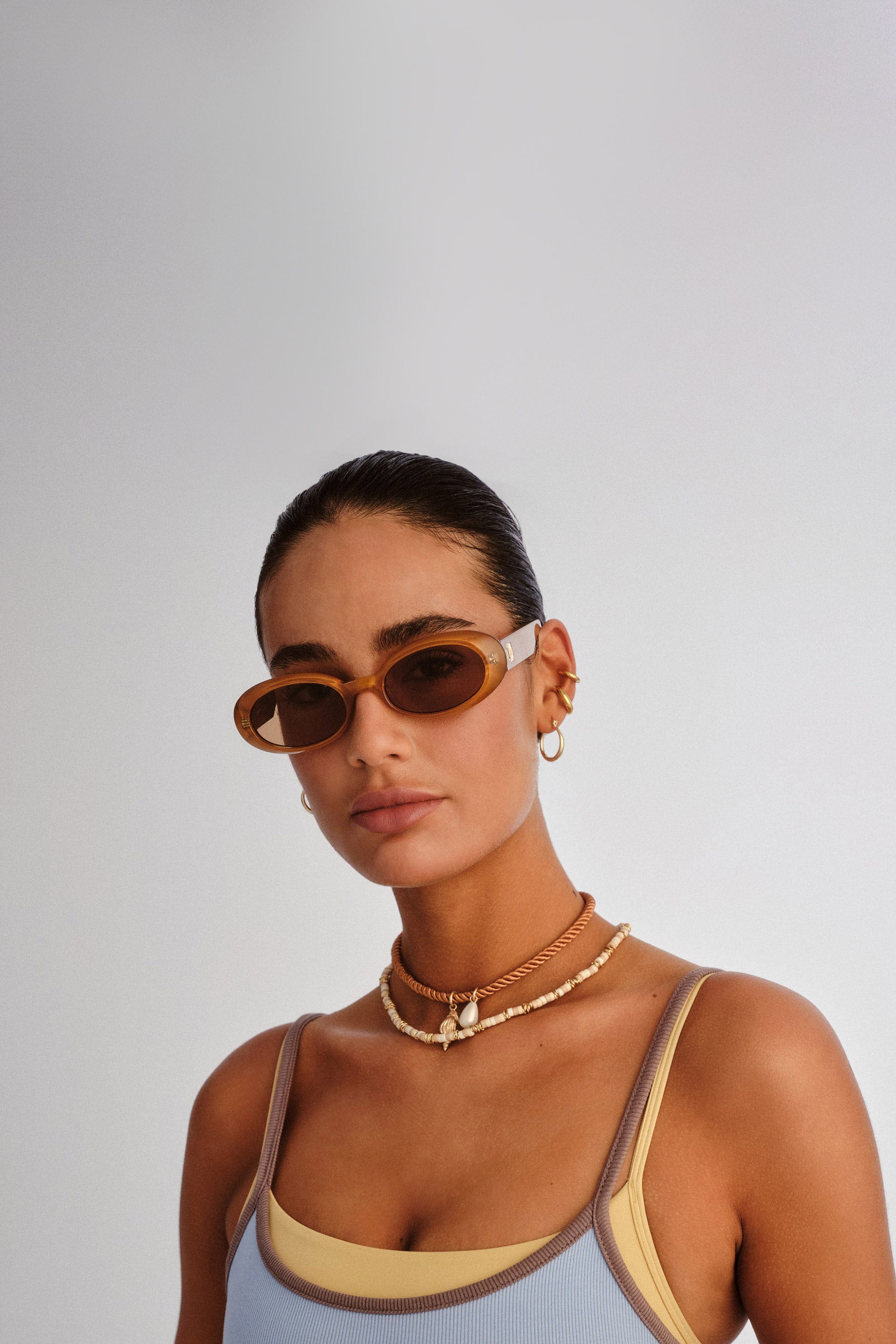 Work It! Sunglasses - Gold Pearl