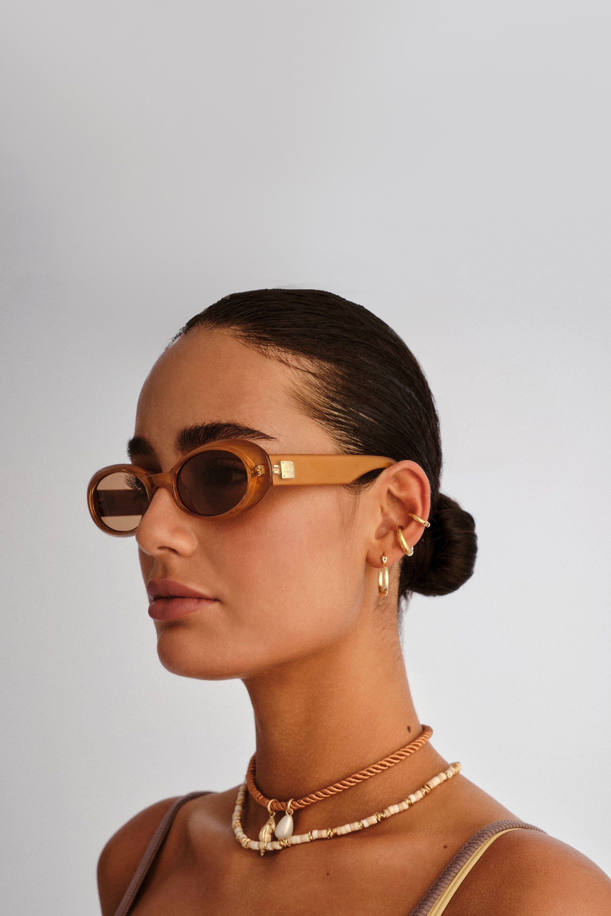 Work It! Sunglasses - Gold Pearl
