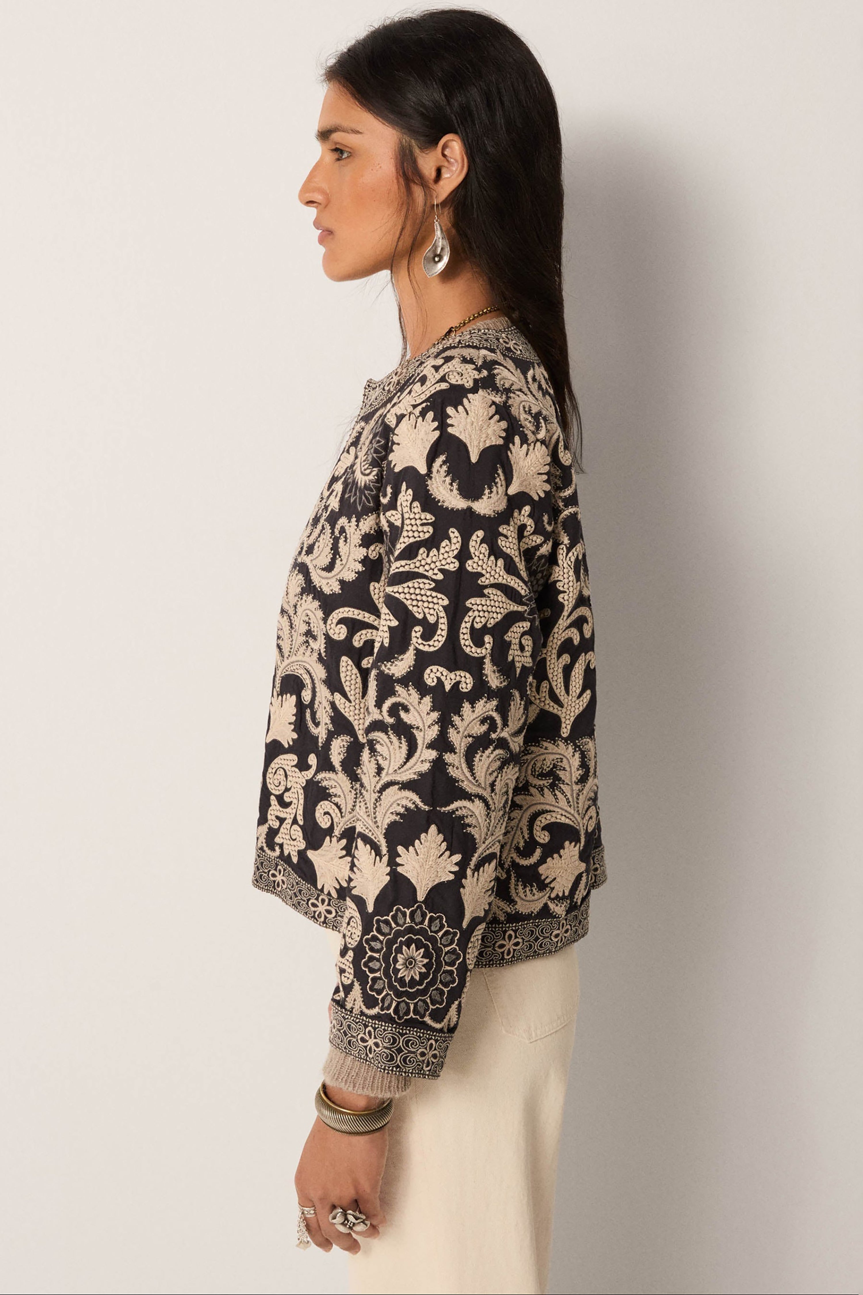 Chuvash Balani Jacket - Deep Black