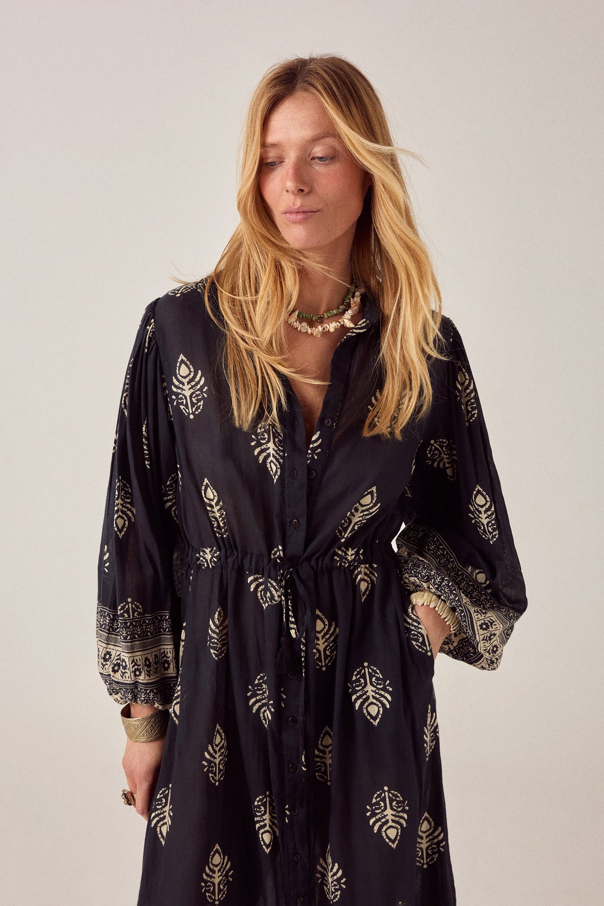 Eleonora Dress - Black Leaves Black Henna