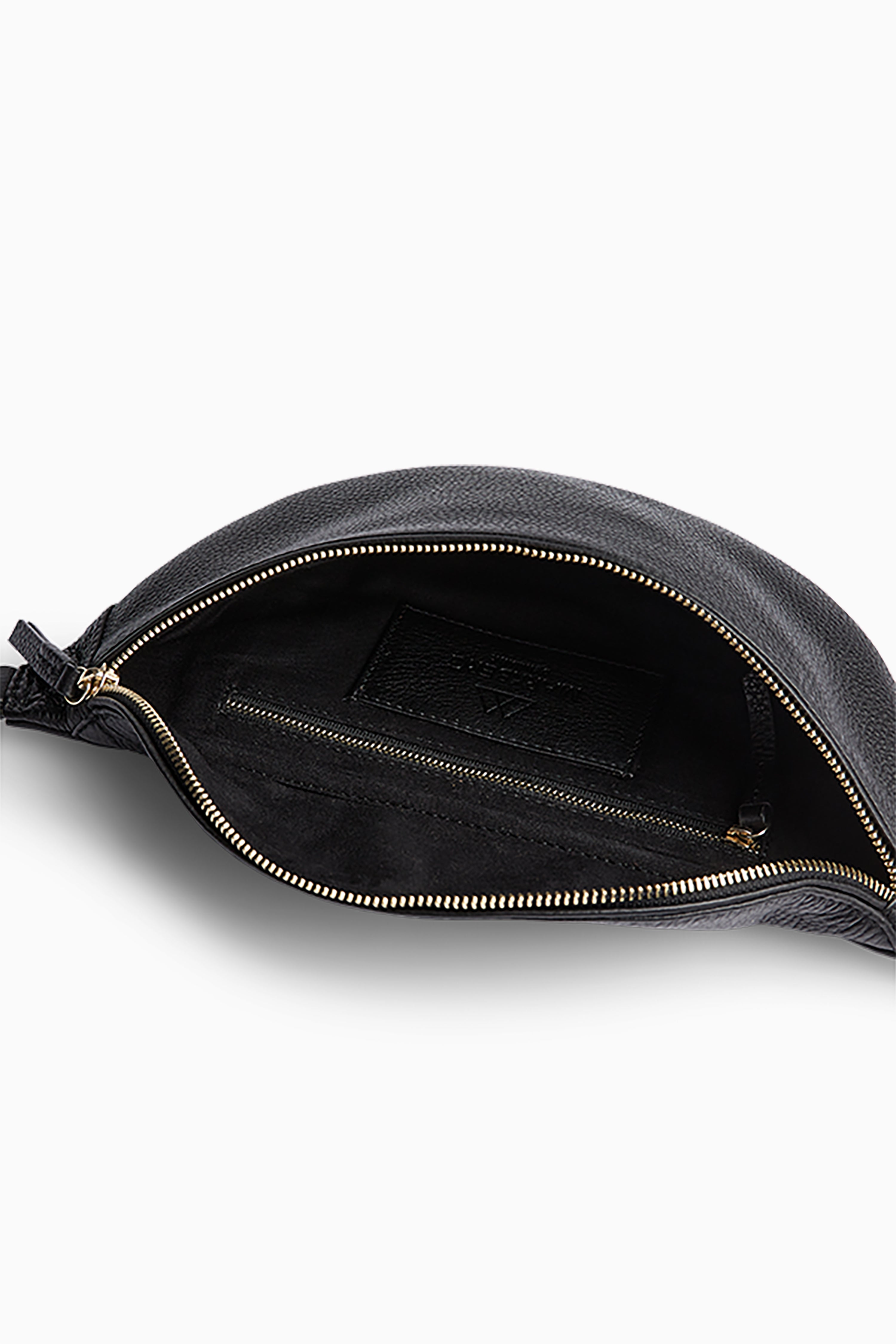 Elinor Bum Bag - Grain Black w/ Gold