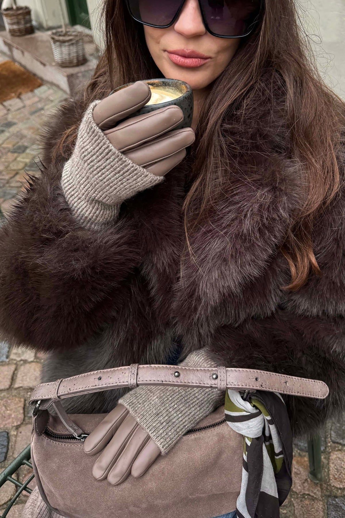 Helly Glove - Major Brown
