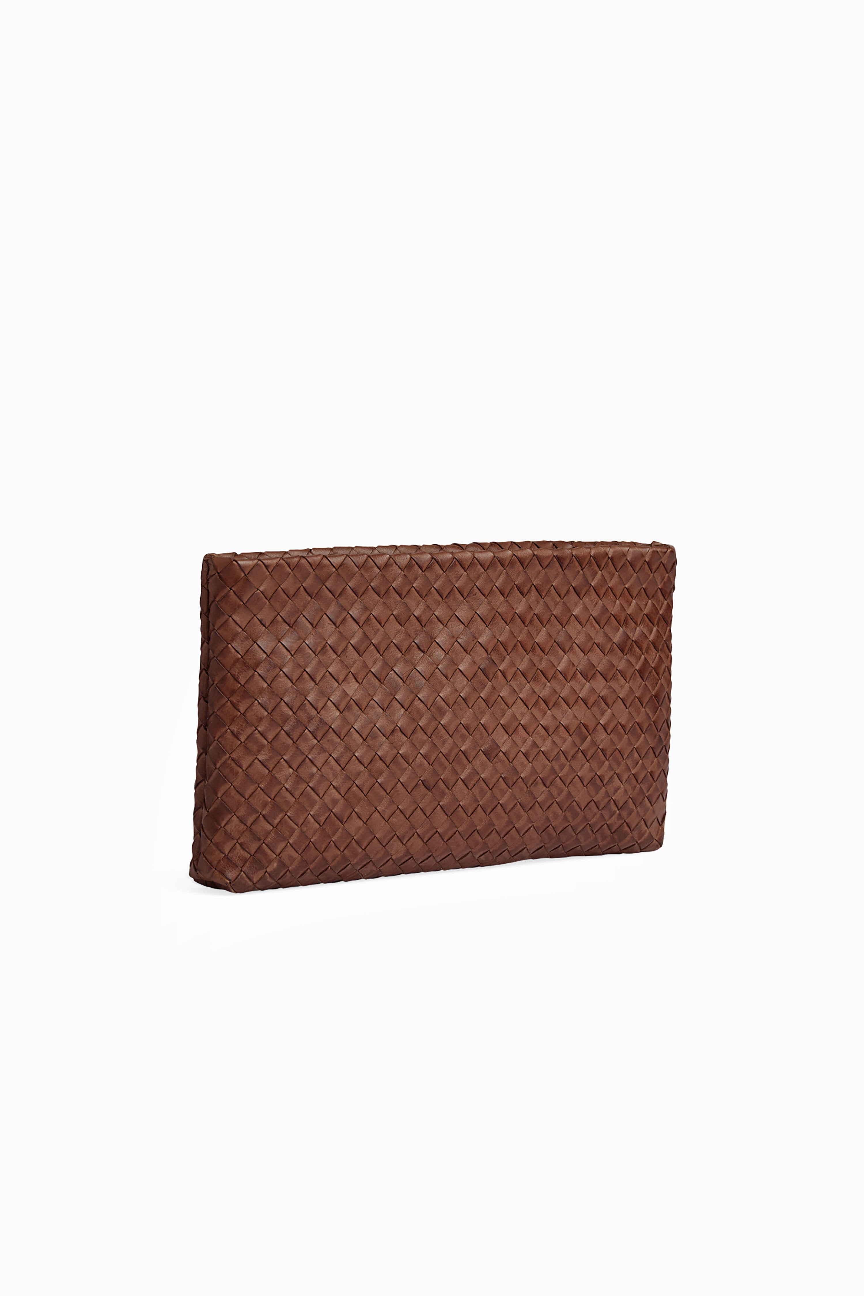 Ila Clutch - Weave Cognac
