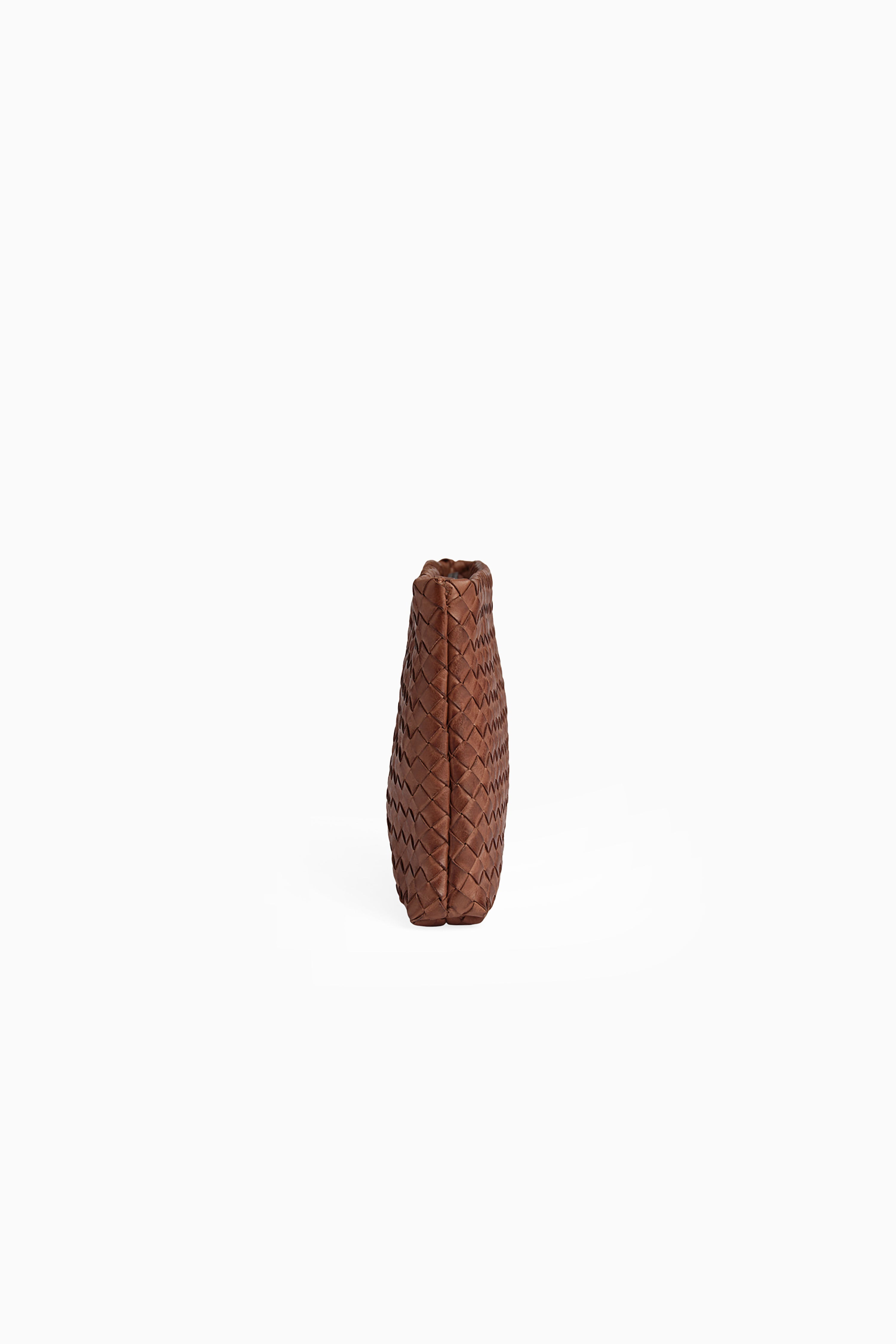 Ila Clutch - Weave Cognac
