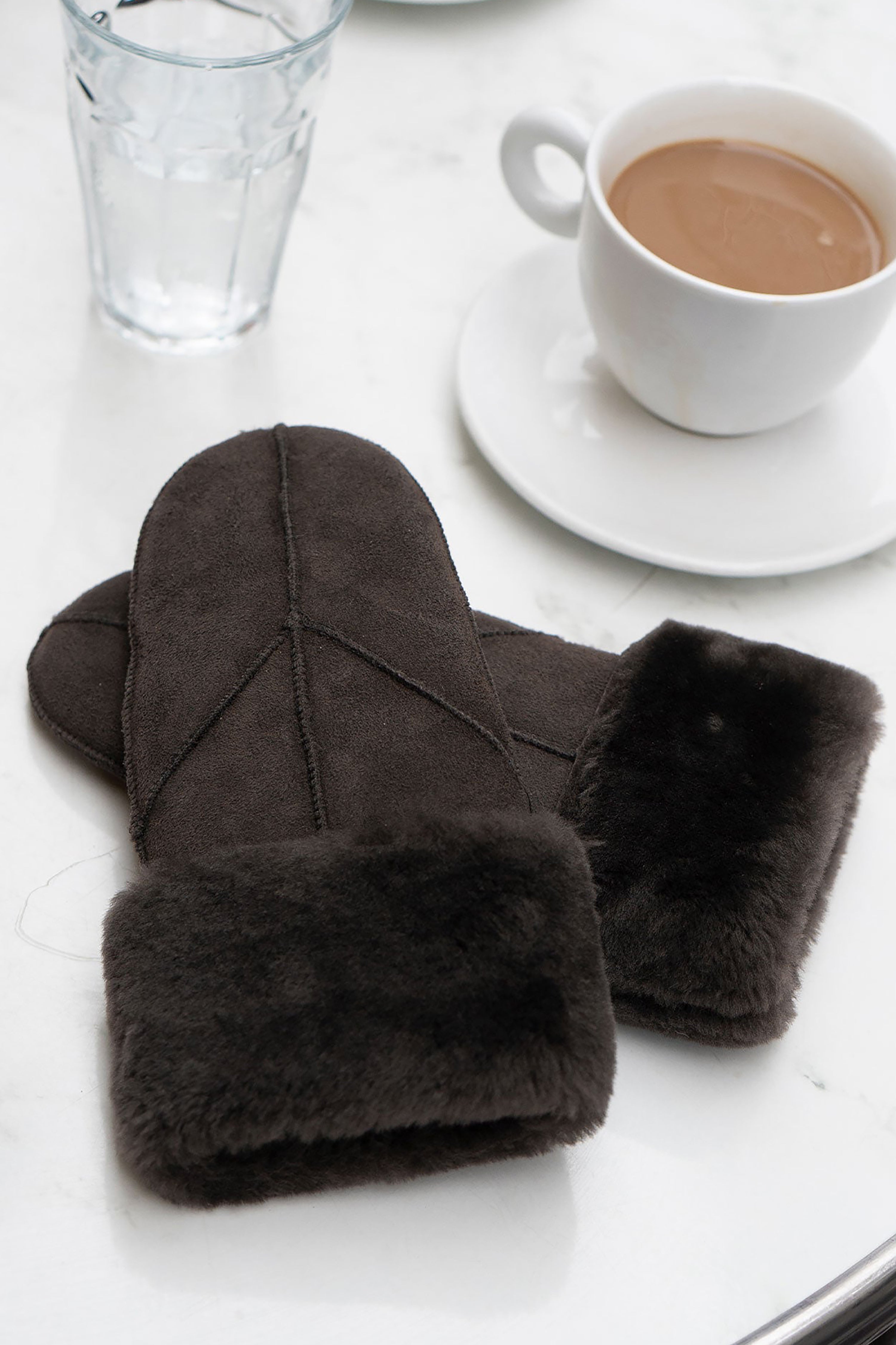 Jasmin Sheepskin Mitten - Dark Brown