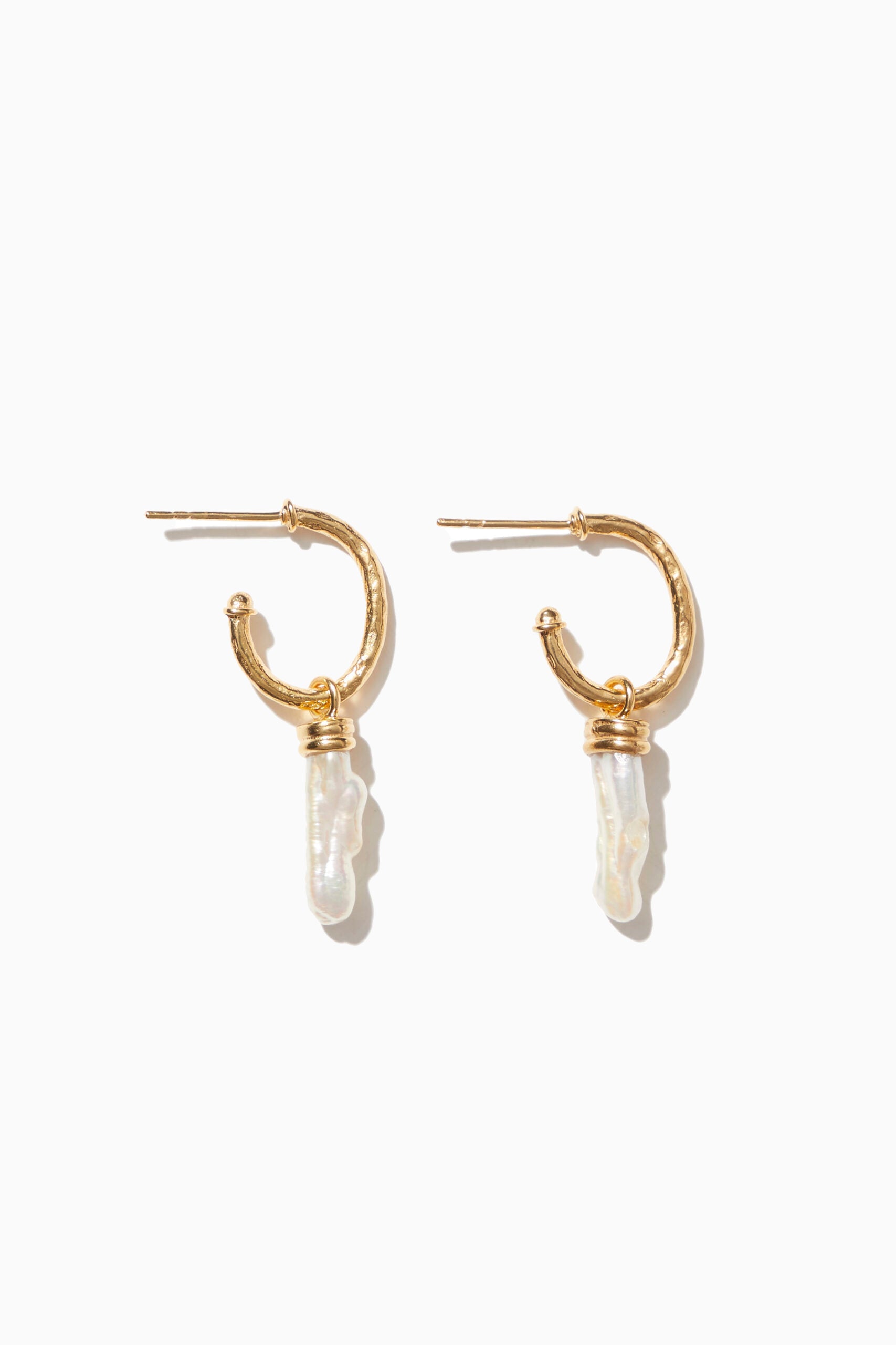 Blake Earrings - Gold with Pearl