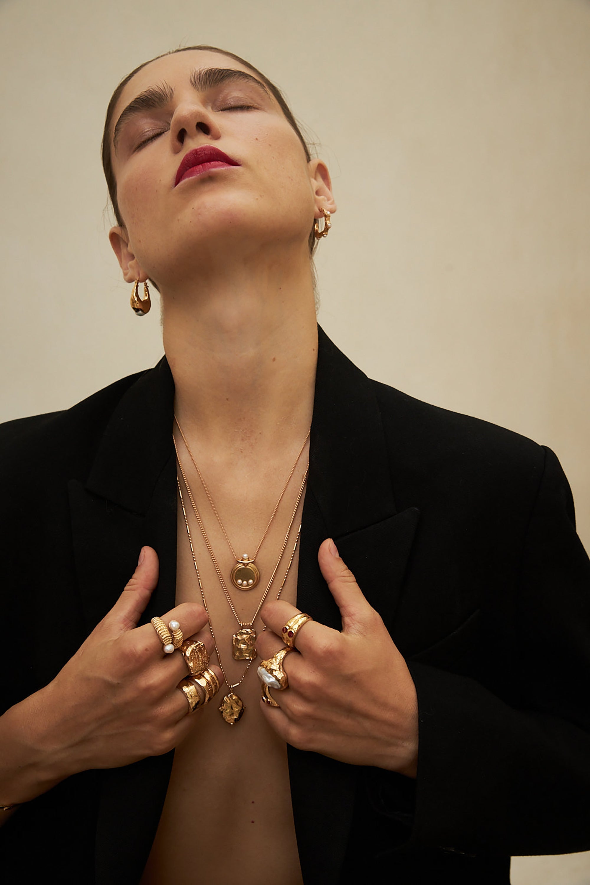 Hank Necklace - Gold with Pearl