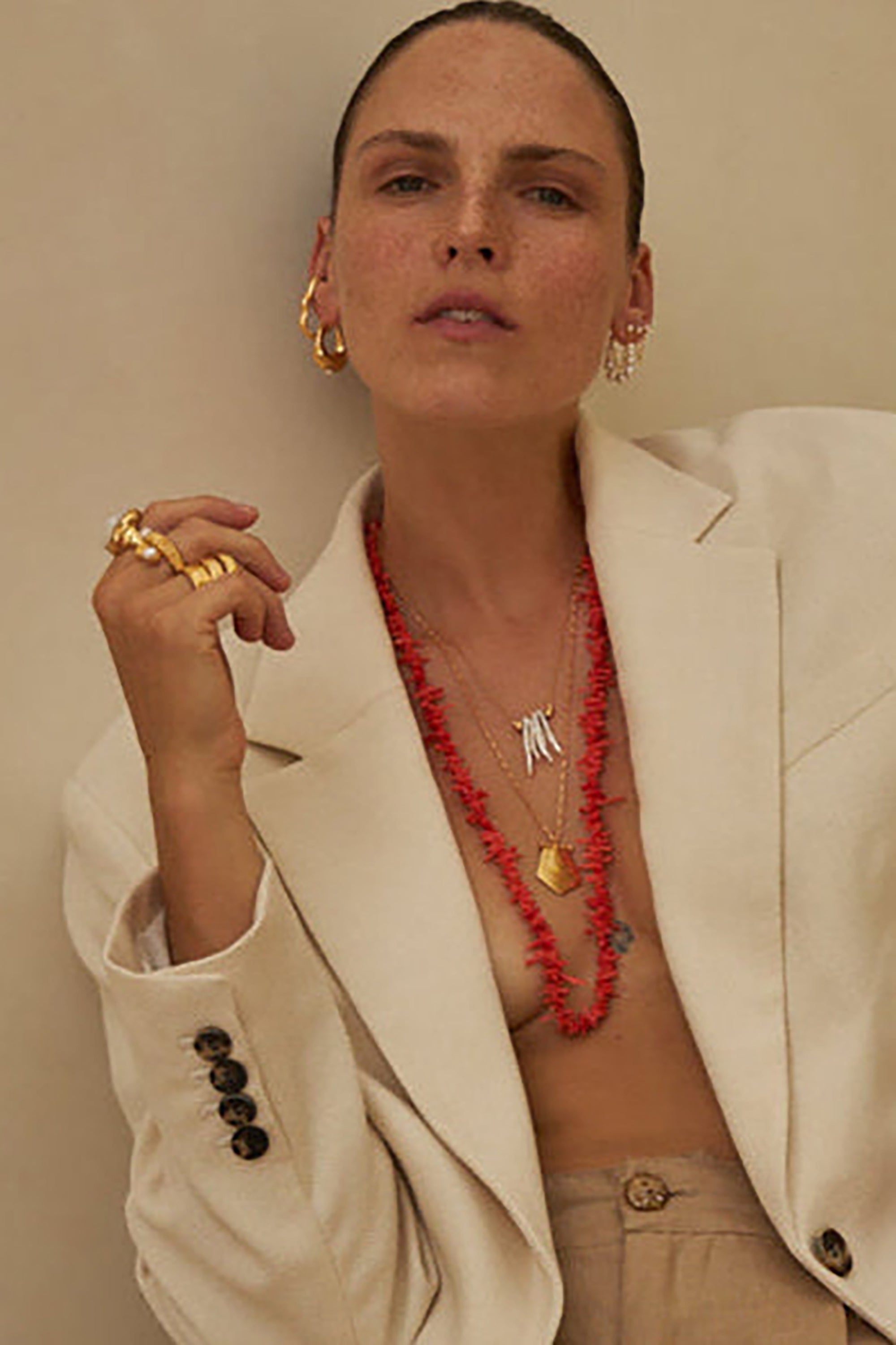 Luana Necklace - Gold w/ Pearl