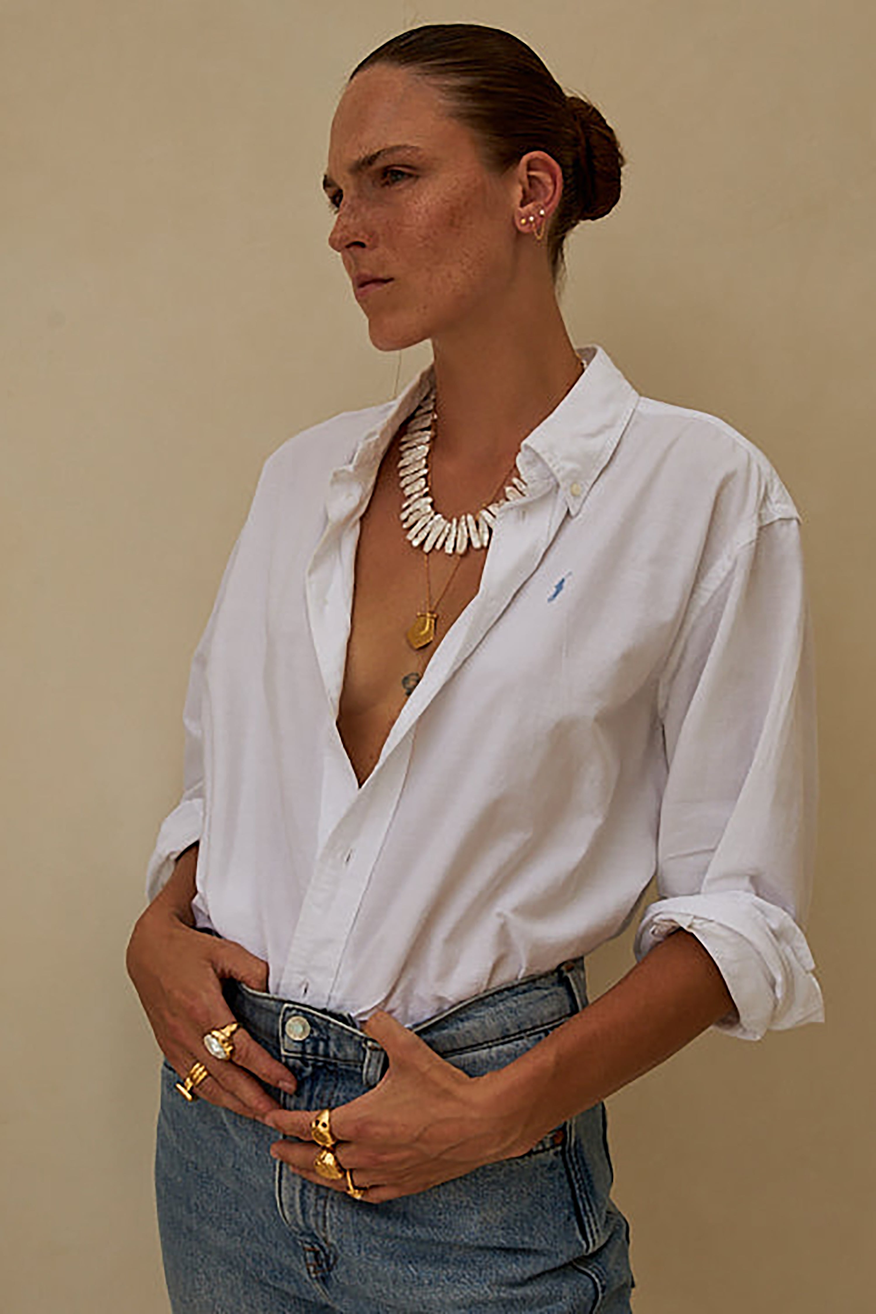 Meris Earrings - Gold with Pearls