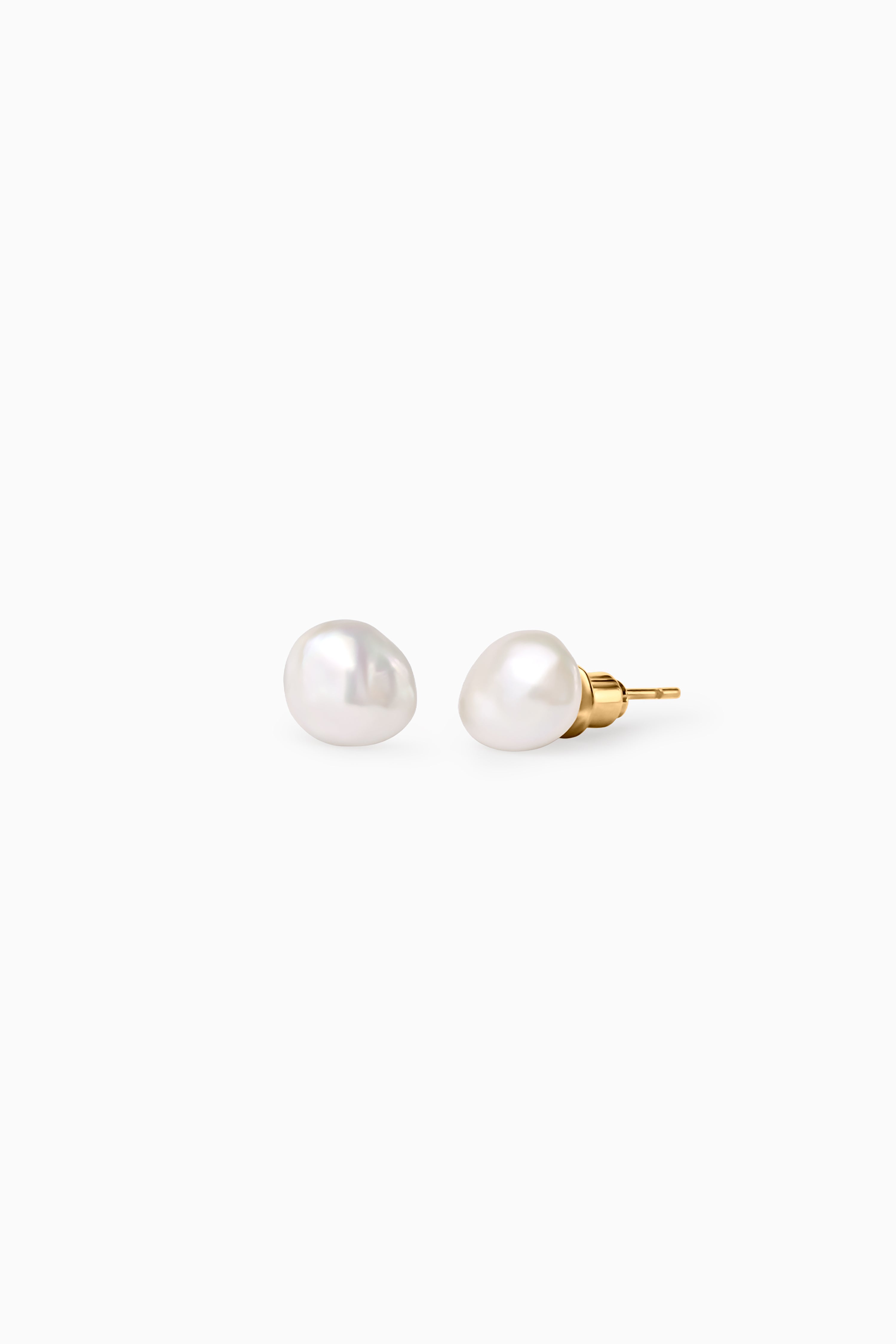 Freshwater Pearl Studs - Gold