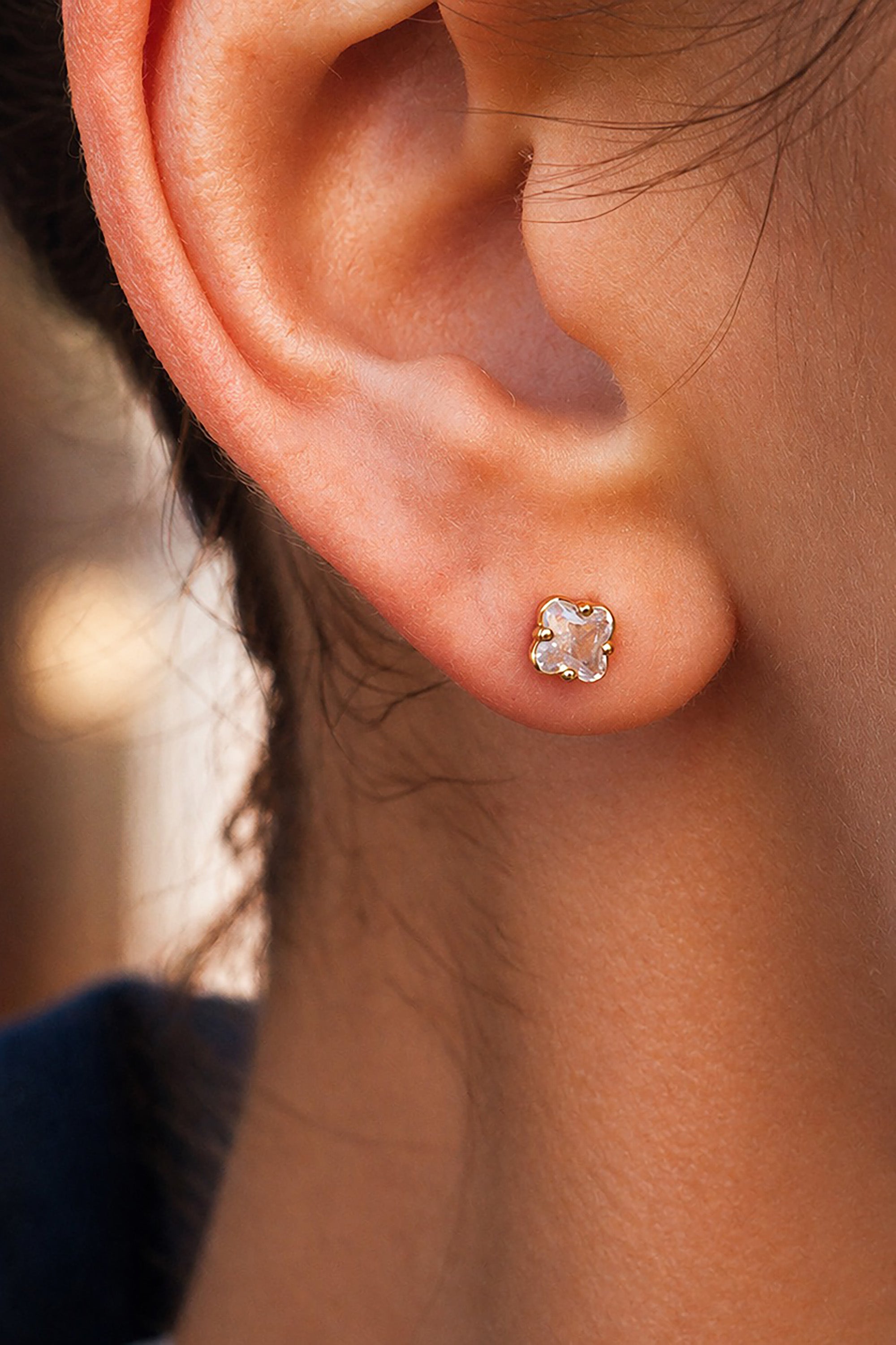 Quatrefoil Studs - Gold