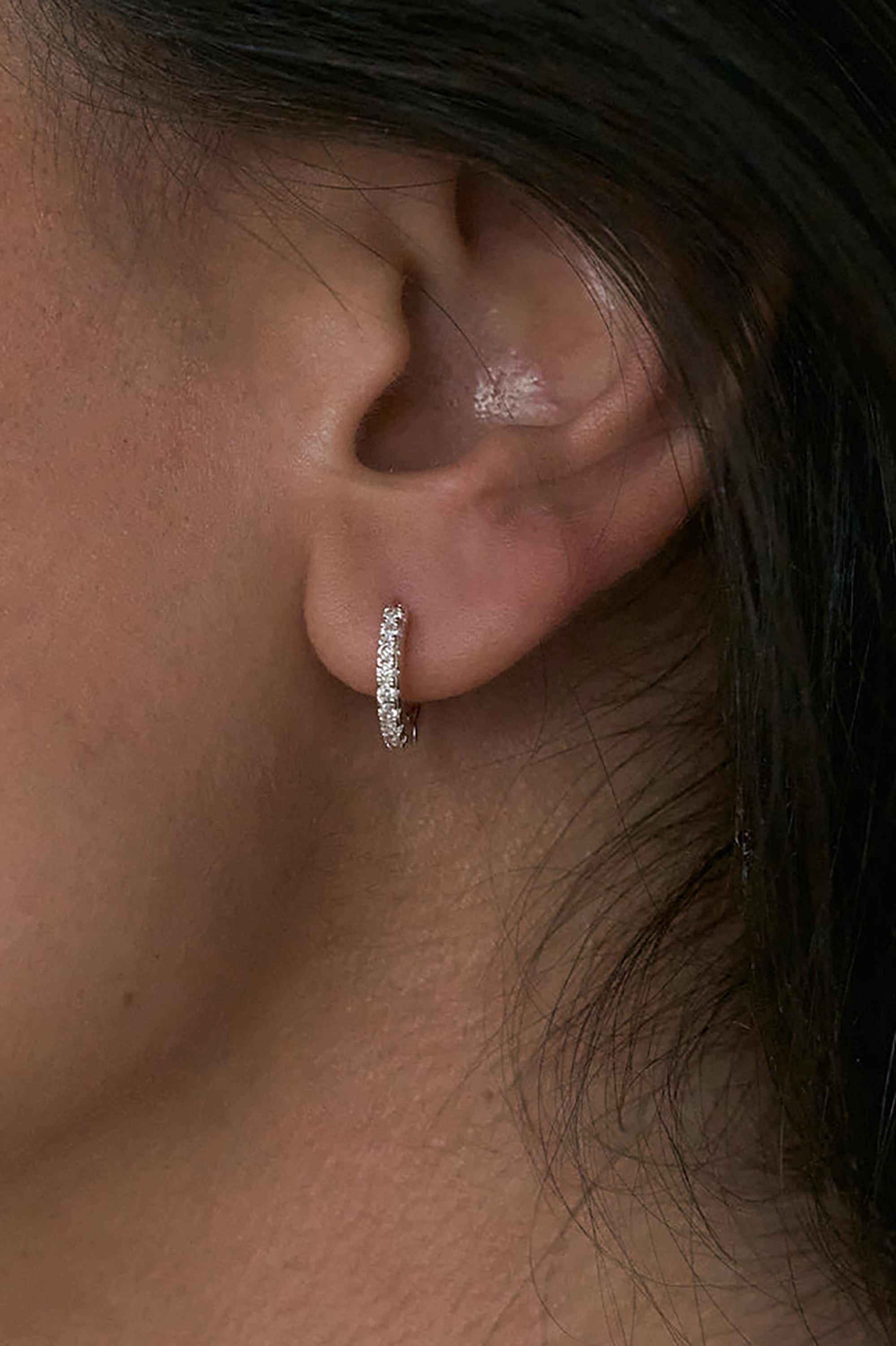 Zirconia Huggies - Silver (10 mm)