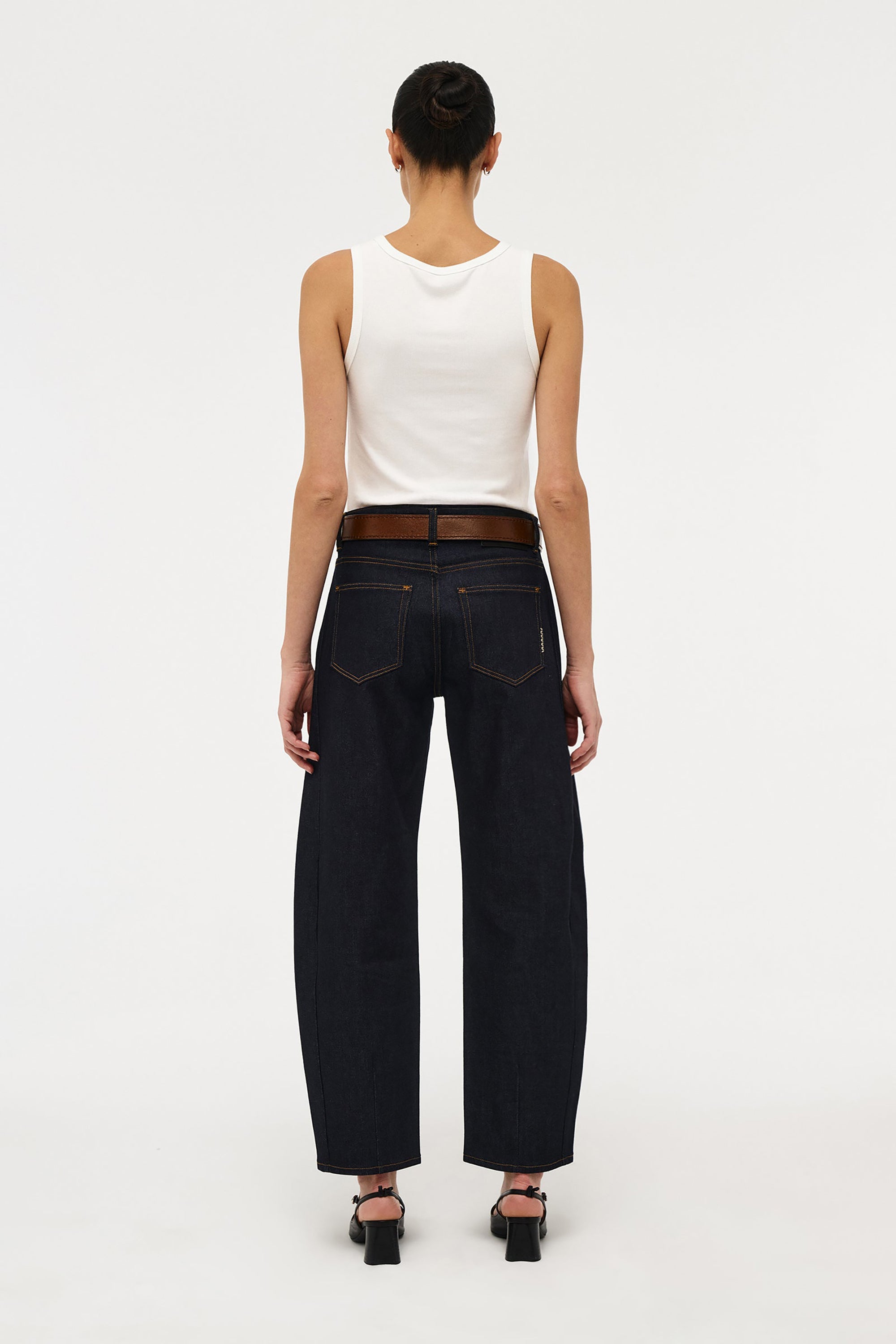 Amber Barrel Jeans - Resonate