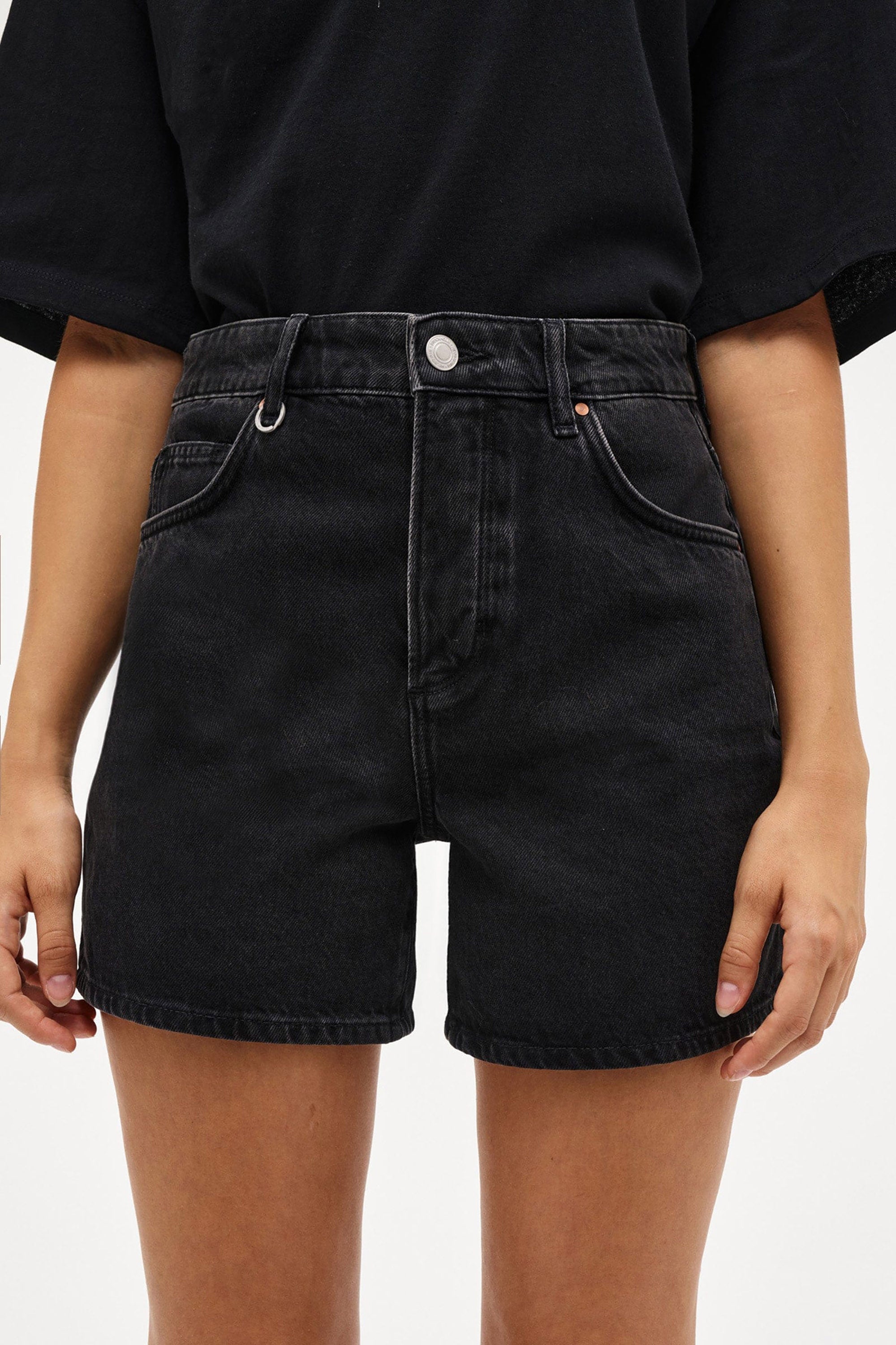Eva Short French - Washed Black