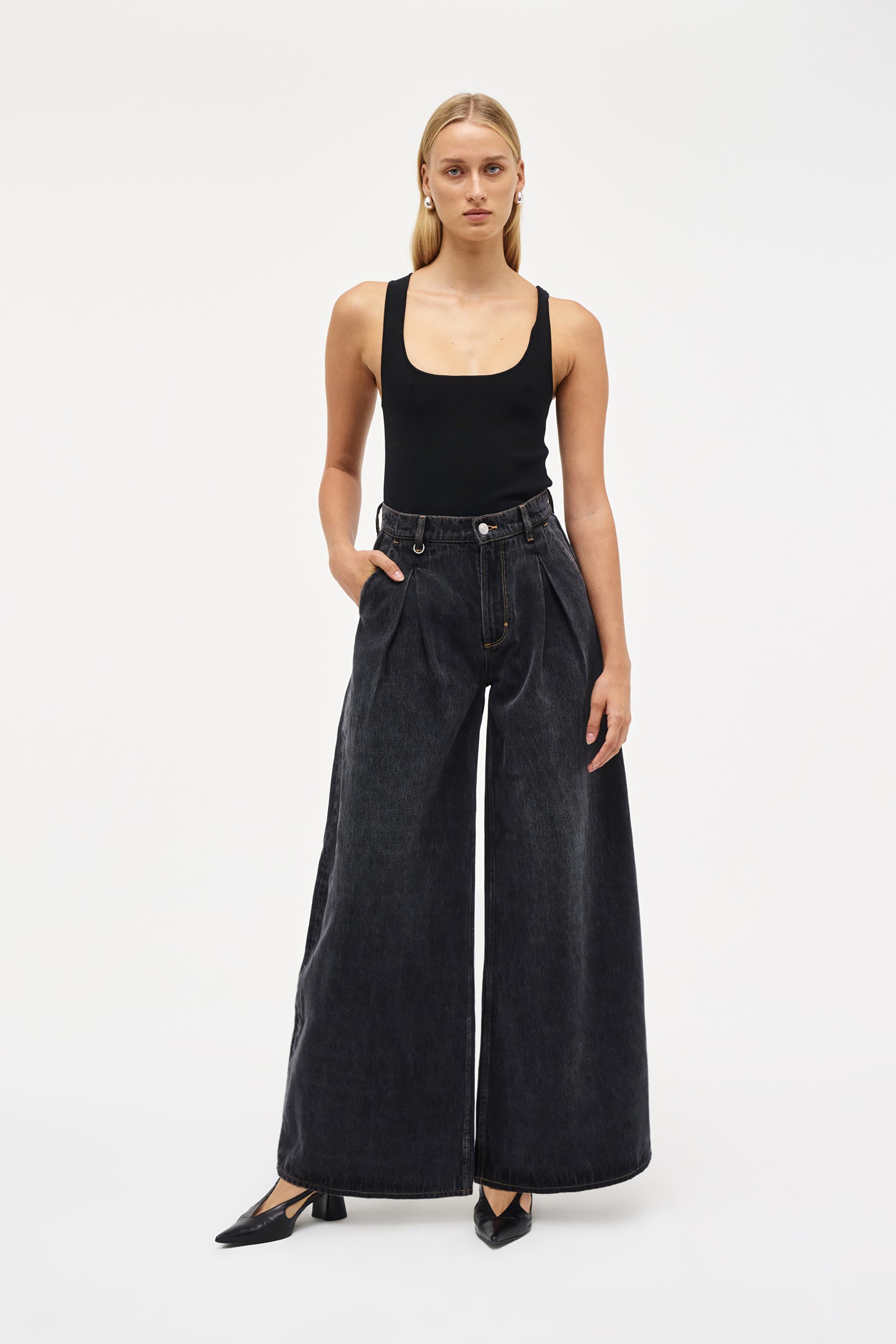 Mimi Super Barrel Jeans - Cosmos